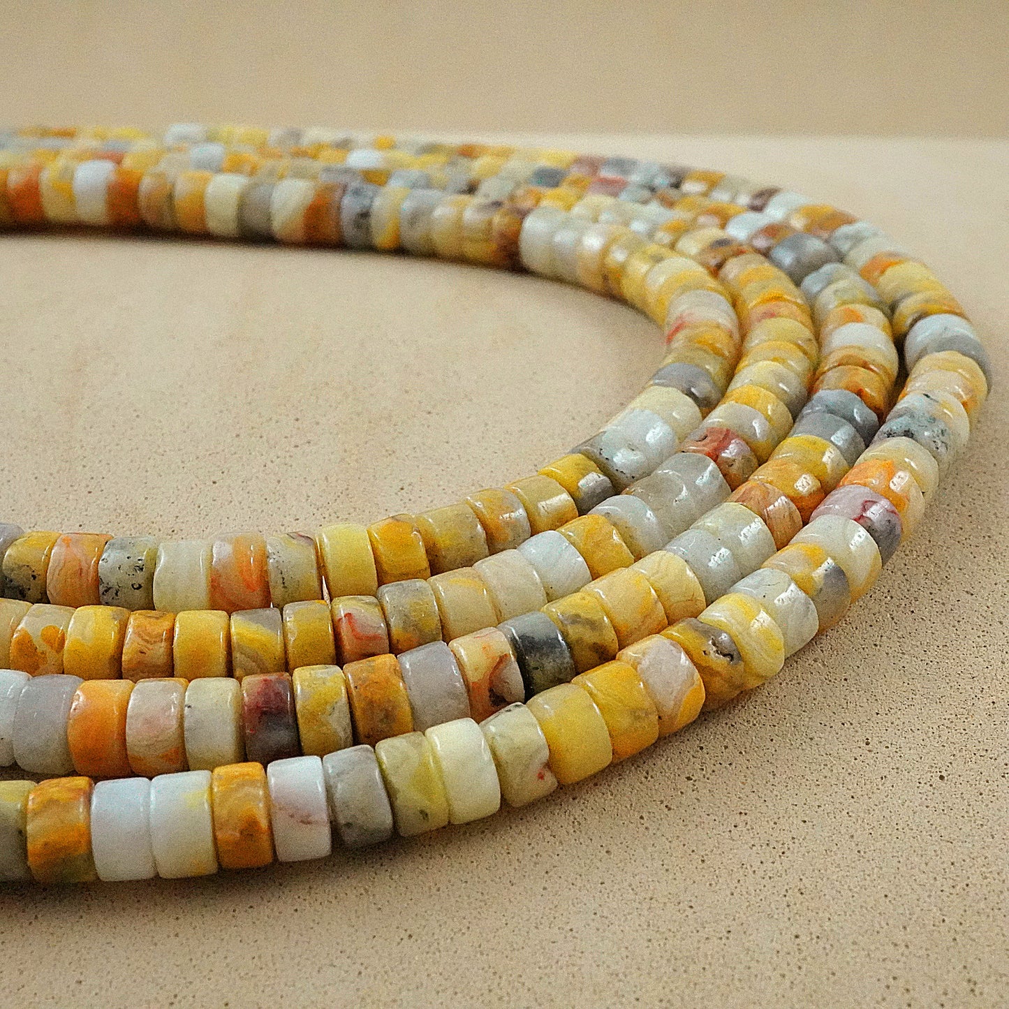 Crazy Lace Agate (Heishe)(Smooth)(4mm)(15"Strand)