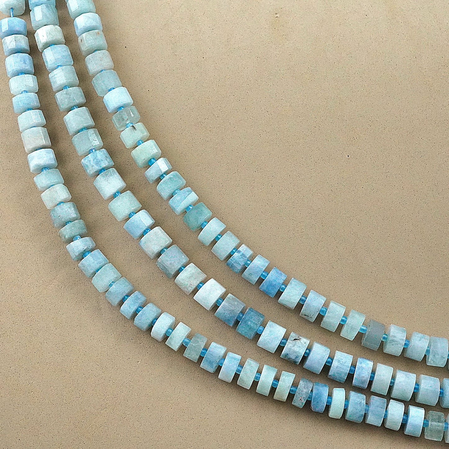 Aquamarine (Heishe)(Faceted)(10mm)(16"Strand)