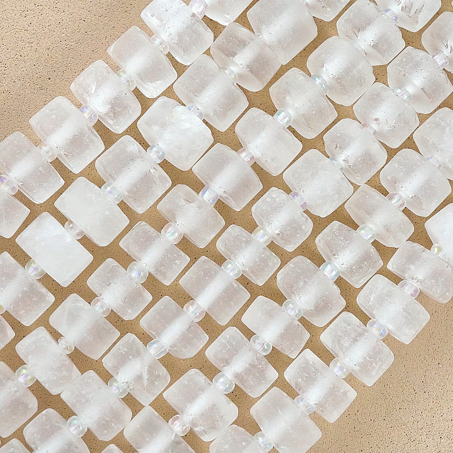 Quartz (Heishe)(Matte)(10mm)(16"Strand)