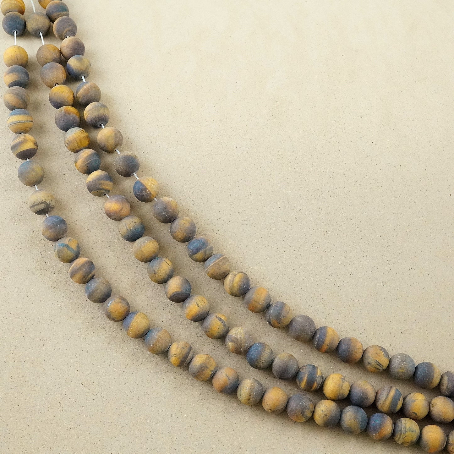 Tiger Eye (Round)(Matte)(4mm)(6mm)(8mm)(10mm)(12mm)(16"Strand)