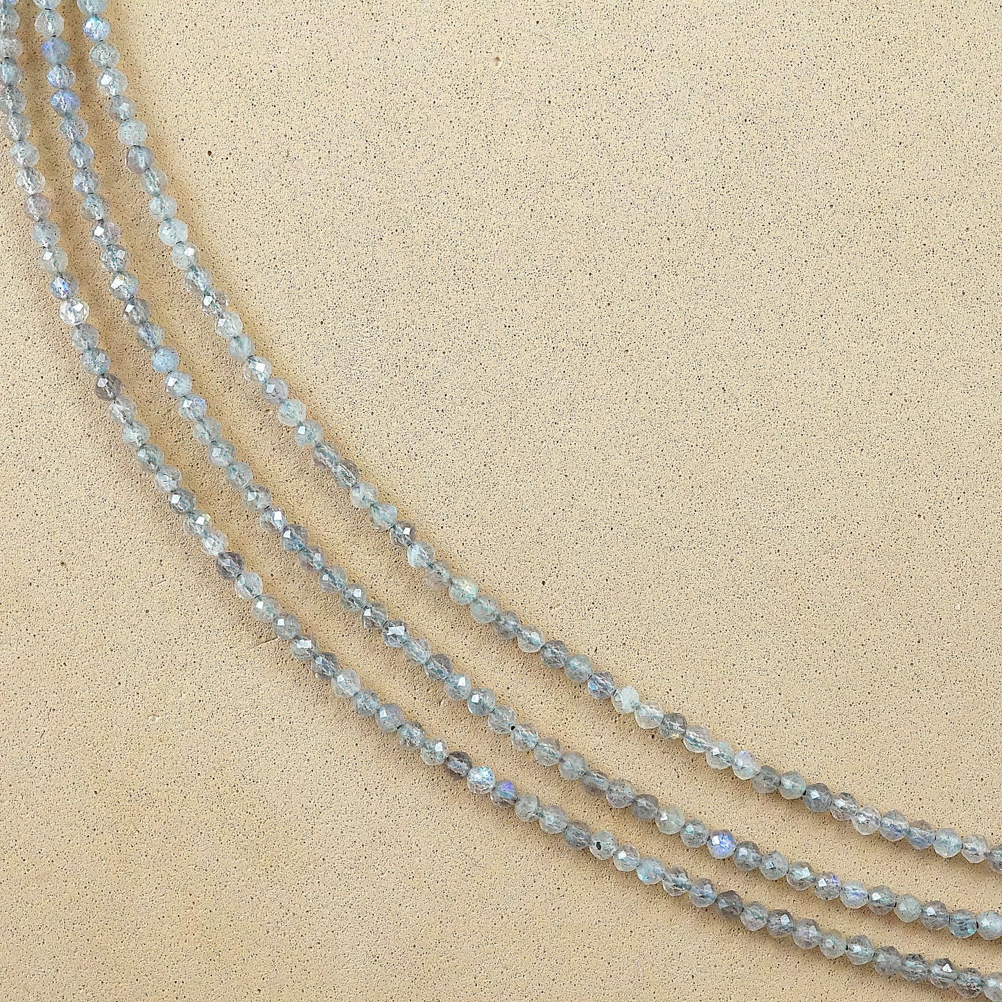 Labradorite (Round)(Micro)(Faceted)(2.5mm)(15"Strand)