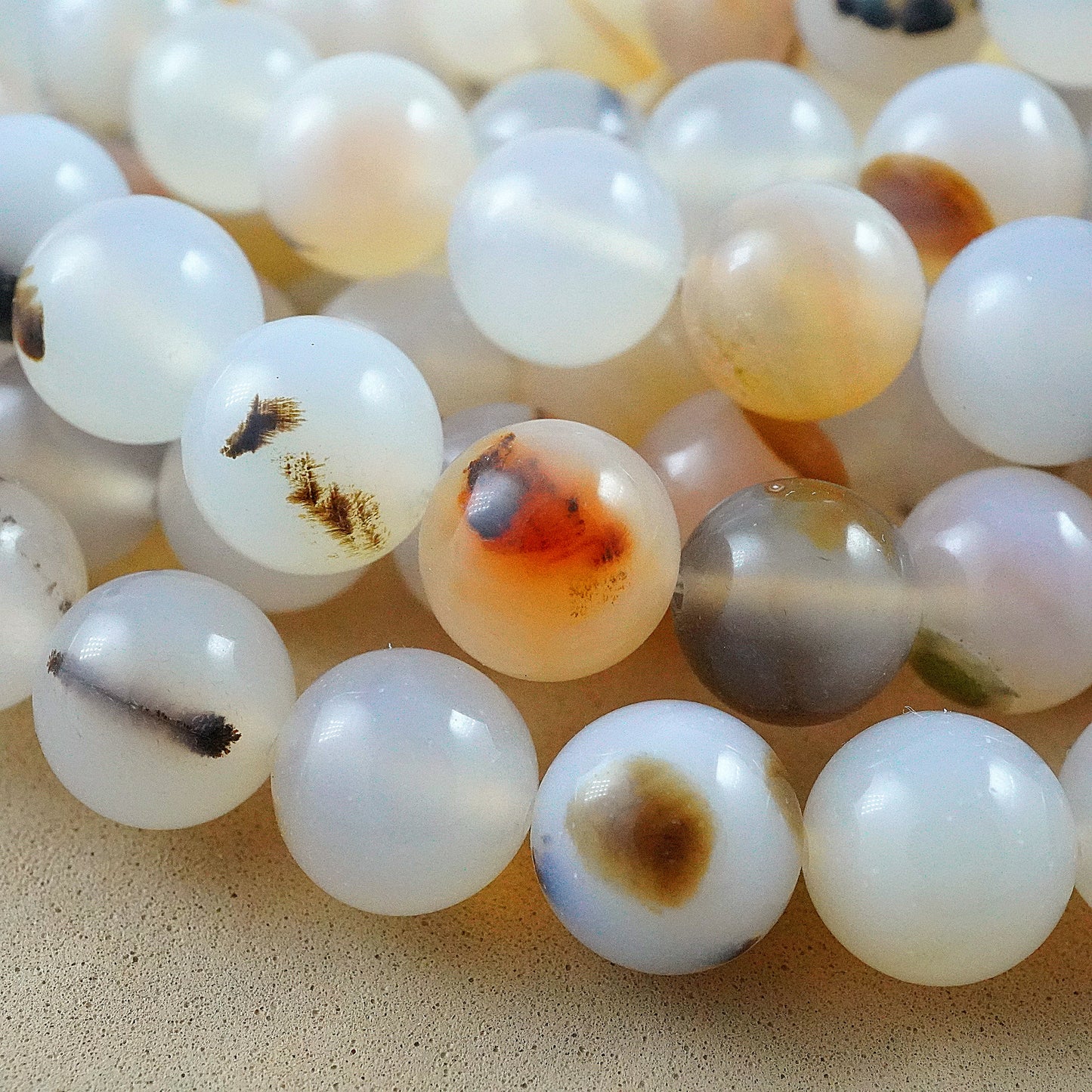 Montana Agate (Round)(Smooth)(4mm)(6mm)(8mm)(10mm)(12mm)(16"Strand)