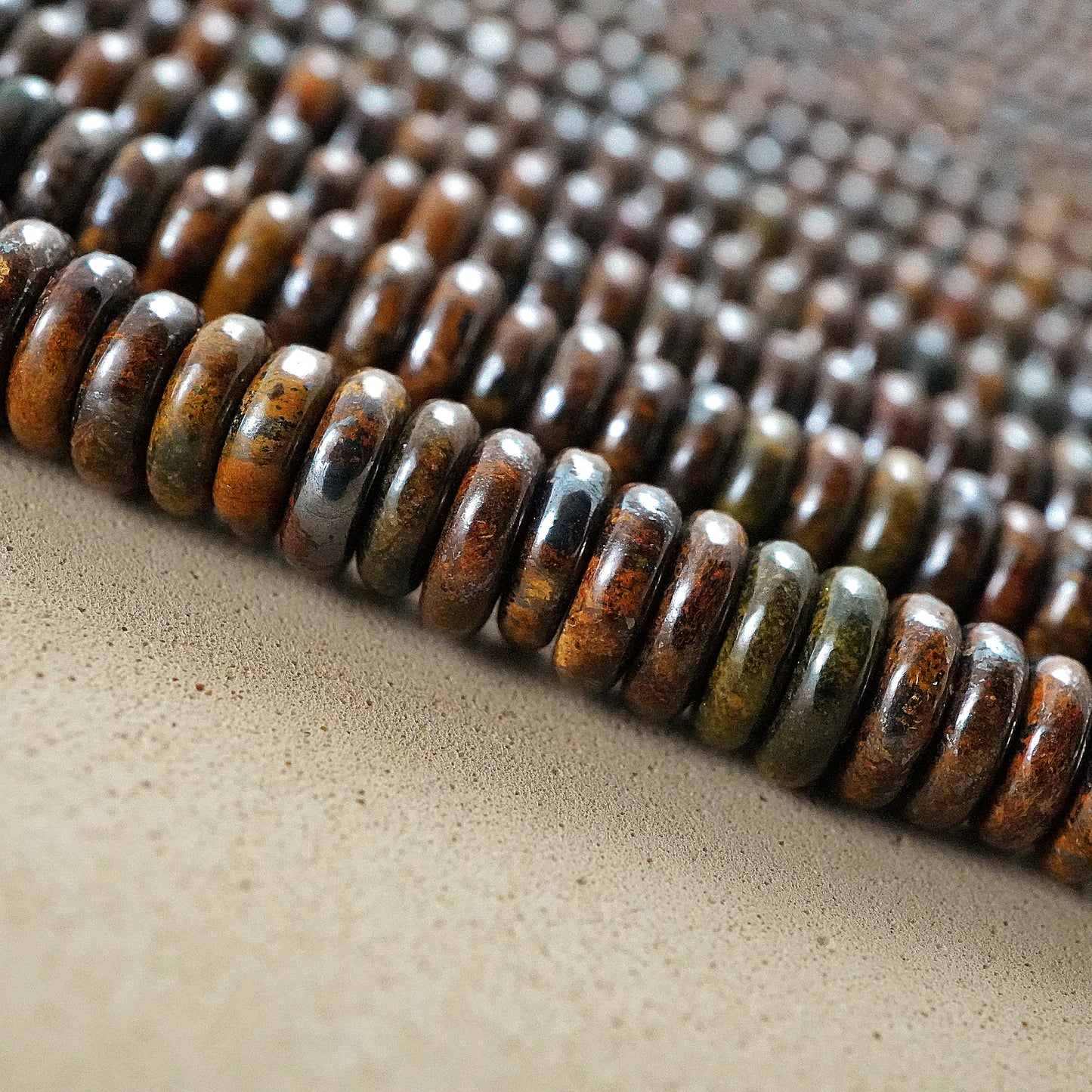 Bronzite (Rondelle)(Smooth)(6mmx2mm)(15.5"Strand)