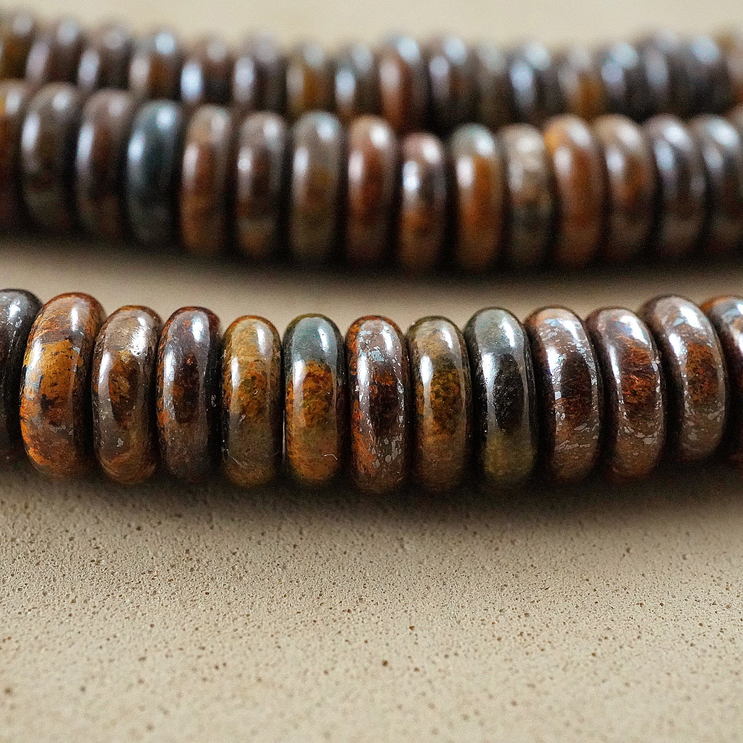 Bronzite (Rondelle)(Smooth)(6mmx2mm)(15.5"Strand)