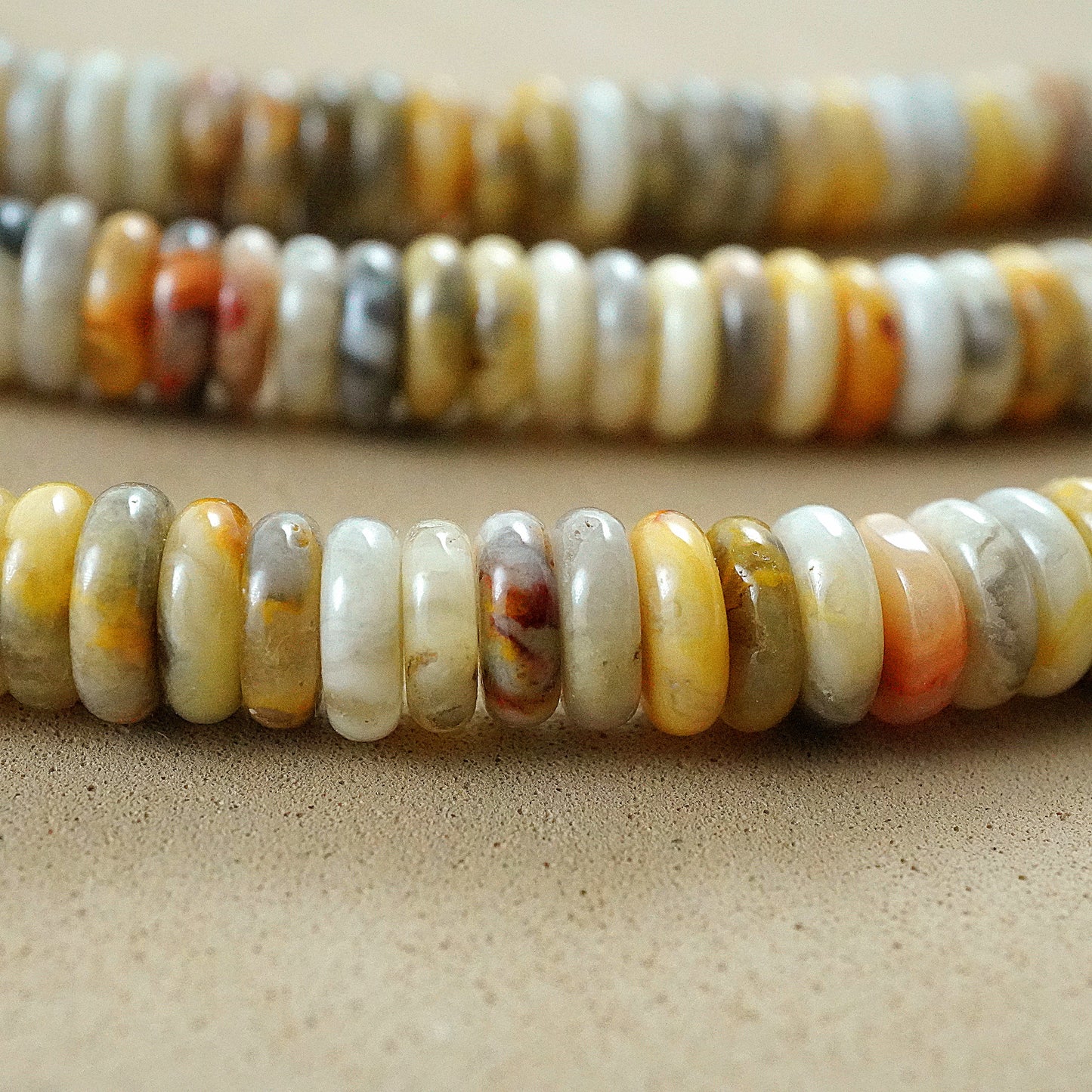 Crazy Lace Agate (Rondelle)(Smooth)(6mmx2mm)(15.5"Strand)