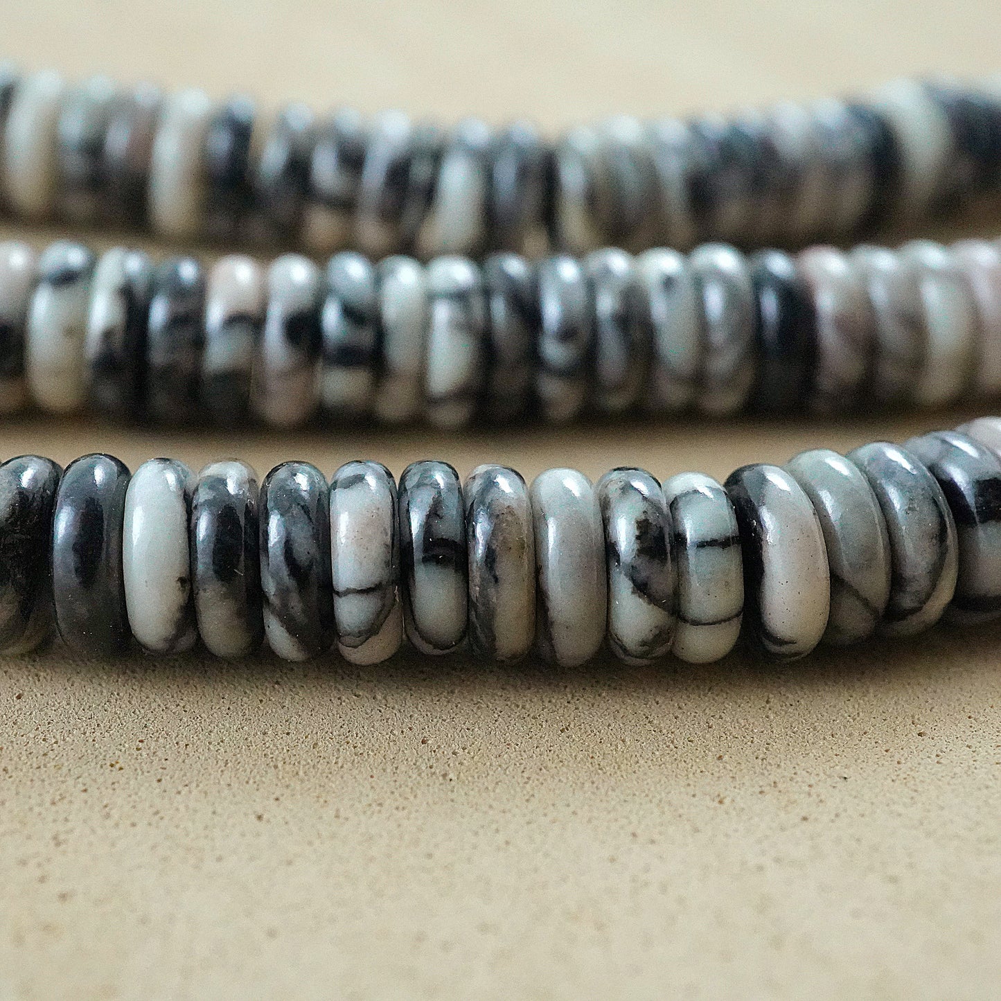 Spider Web Jasper (Rondelle)(Smooth)(6mmx2mm)(15.5"Strand)
