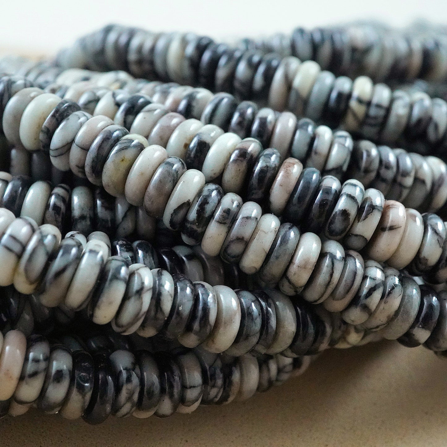 Spider Web Jasper (Rondelle)(Smooth)(6mmx2mm)(15.5"Strand)