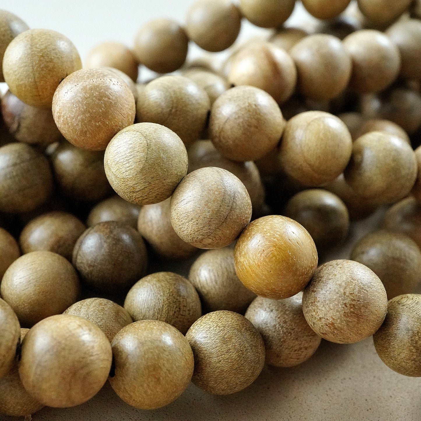 Tugas Wood (Round)(Smooth)(6mm)(8mm)(10mm)(16"Strand)