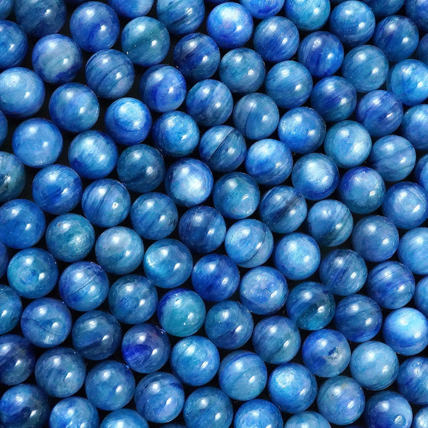 Kyanite (Round)(Smooth)(Blue)(6mm)(8mm)(10mm)(16"Strand)