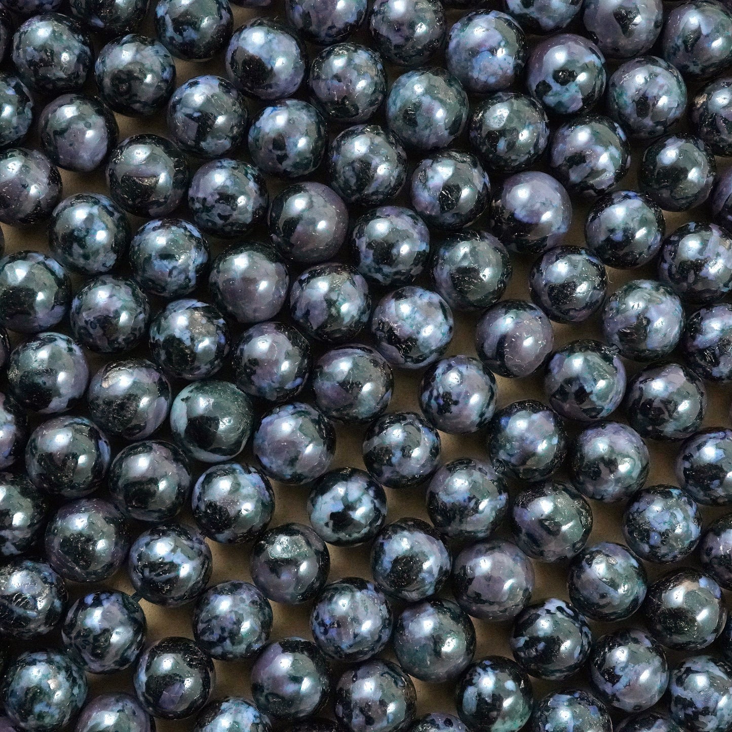 Indigo Gabbro (Round)(Smooth)(6mm)(8mm)(10mm)(15"Strand)