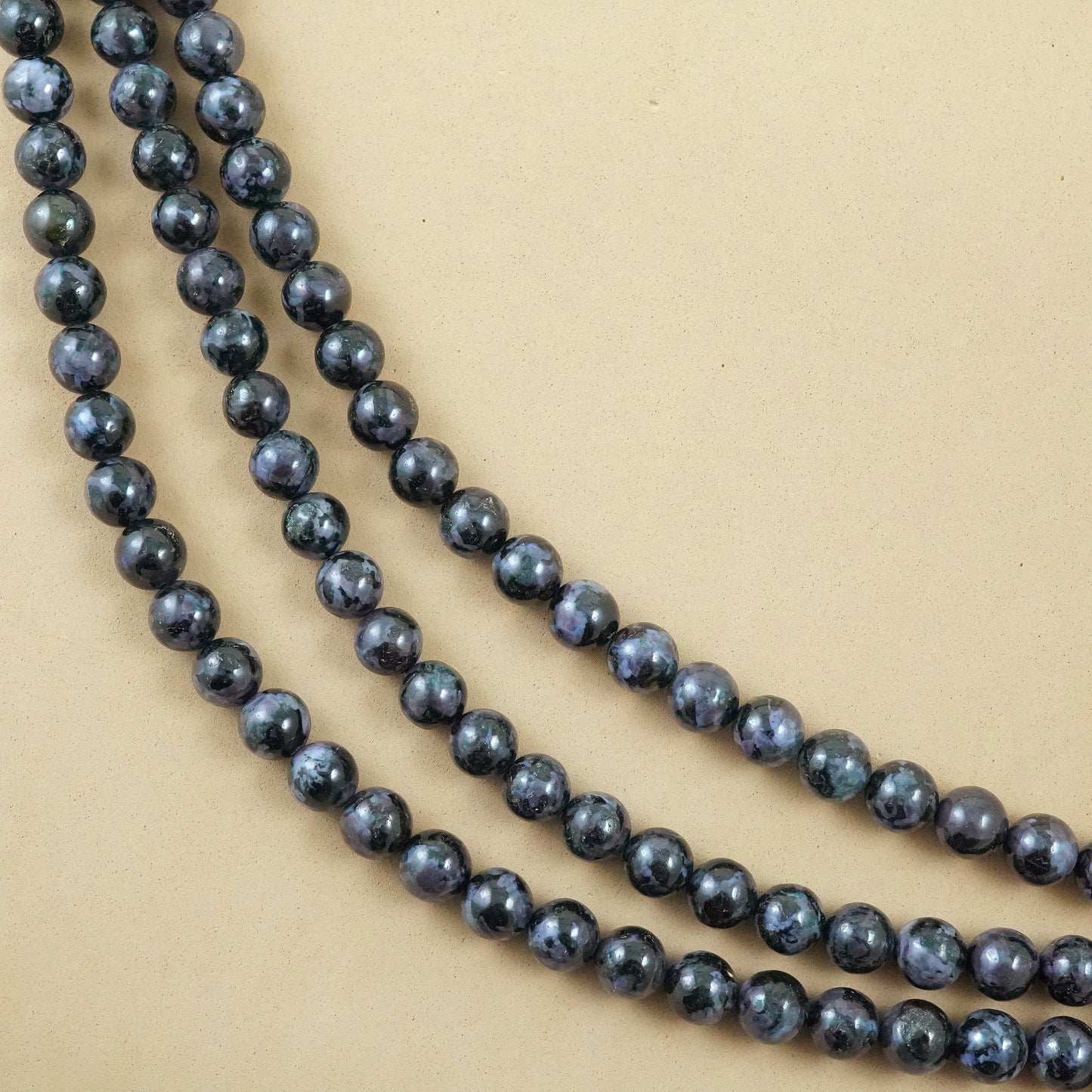 Indigo Gabbro (Round)(Smooth)(6mm)(8mm)(10mm)(15"Strand)