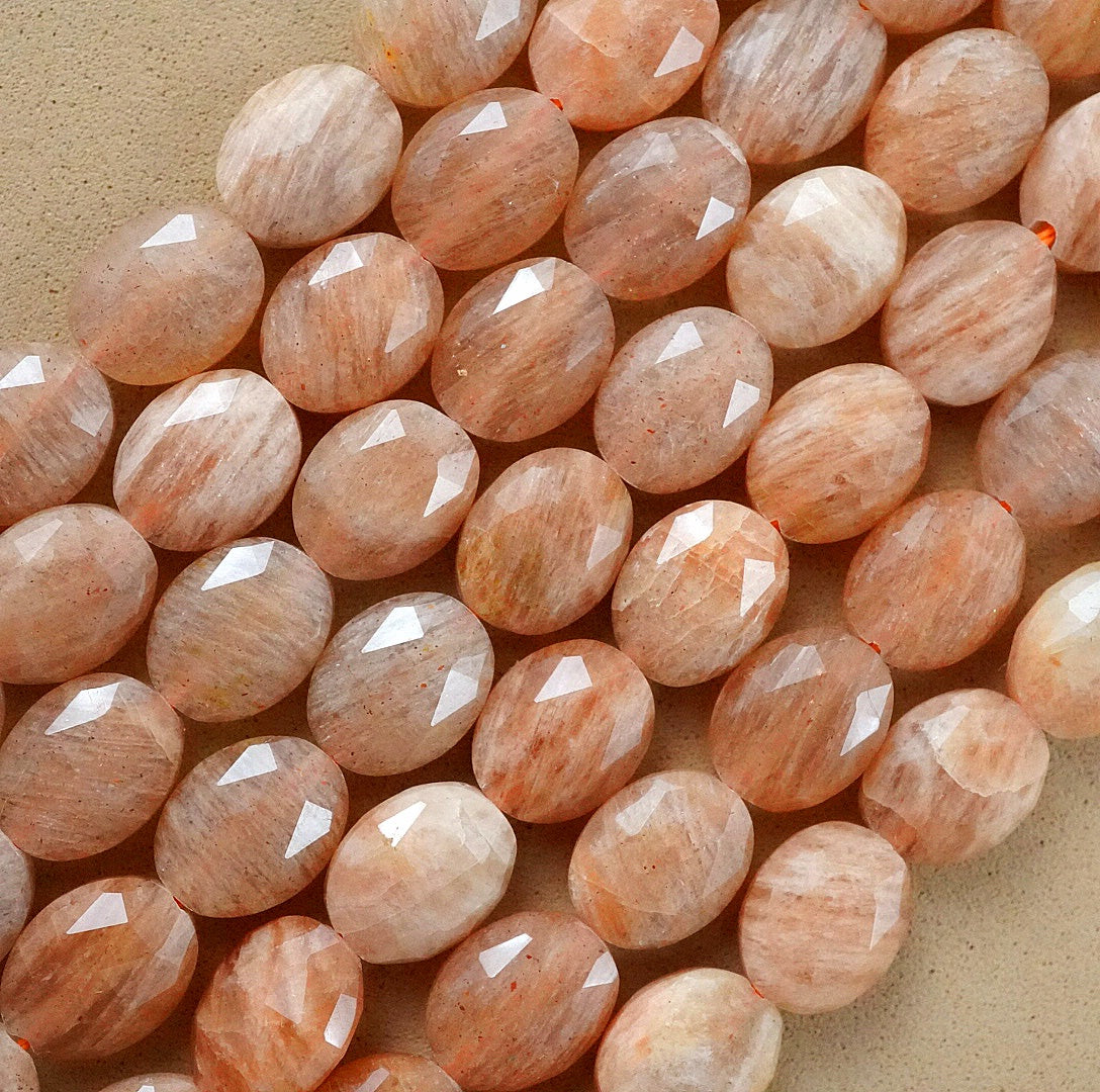 Peach Moonstone (Oval)(Faceted)(8x10mm)(15"Strand)