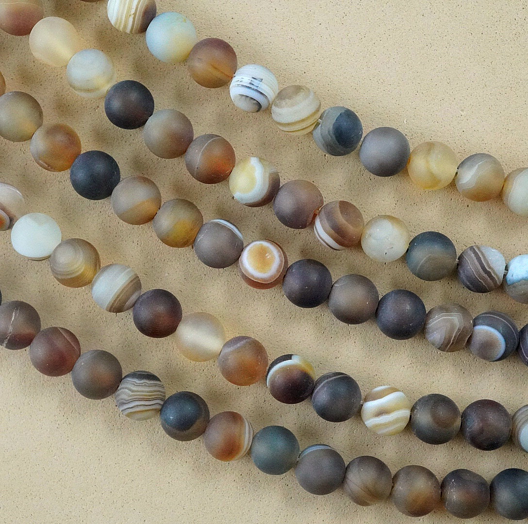 Sardonyx (Round)(Matte)(4mm)(6mm)(8mm)(10mm)(12mm)(16"Strand)