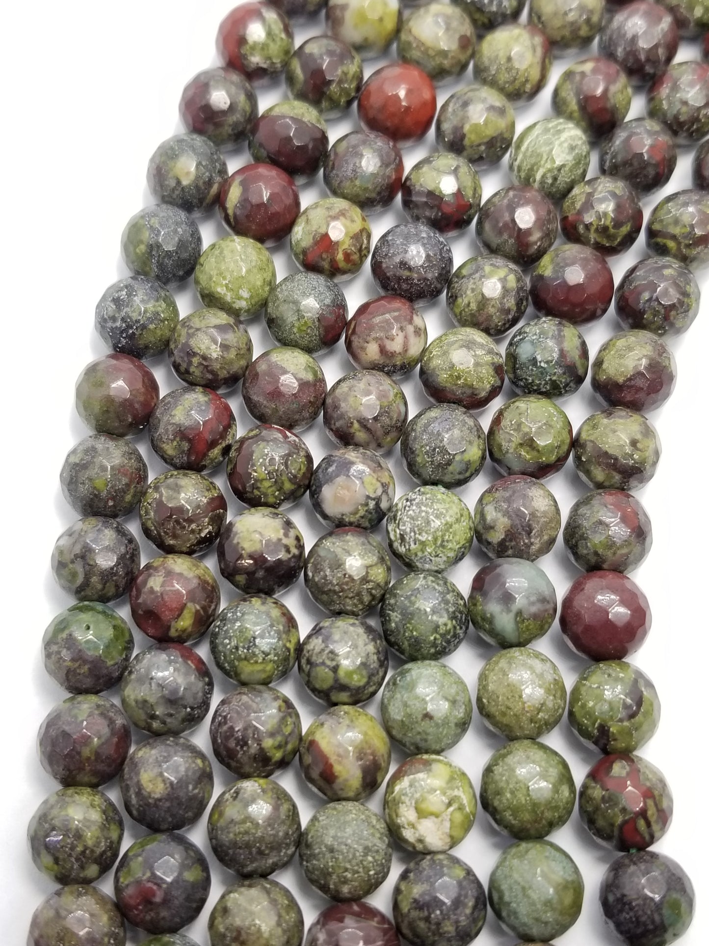 Dragon's Blood Jasper (Round)(Faceted)(16"Strand)