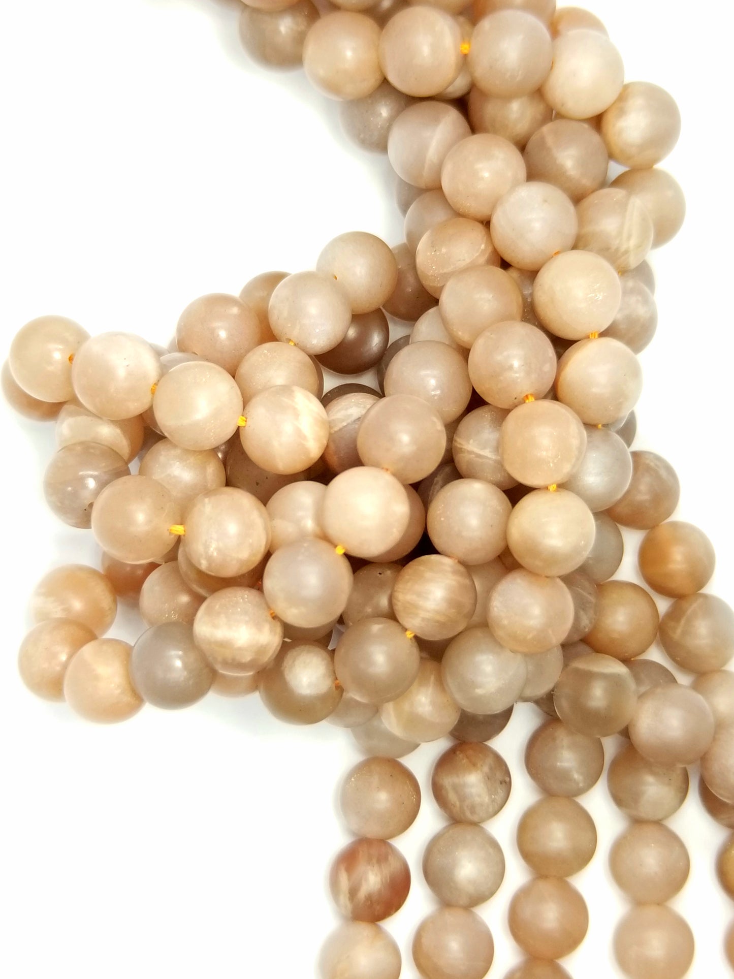 Peach Moonstone (Round)(Matte)(16"Strand)