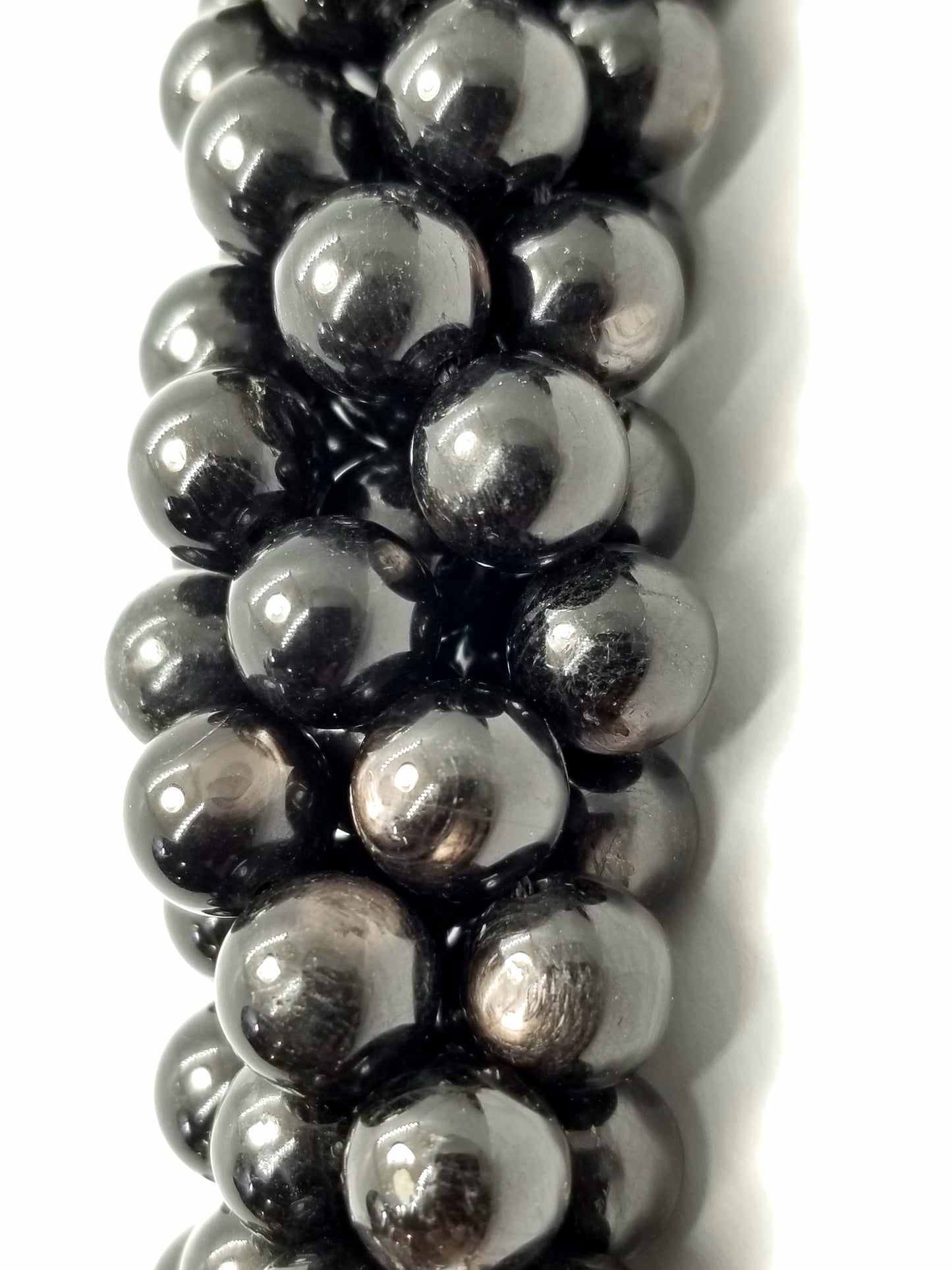 Hypersthene (Round)(Smooth)(16"Strand)