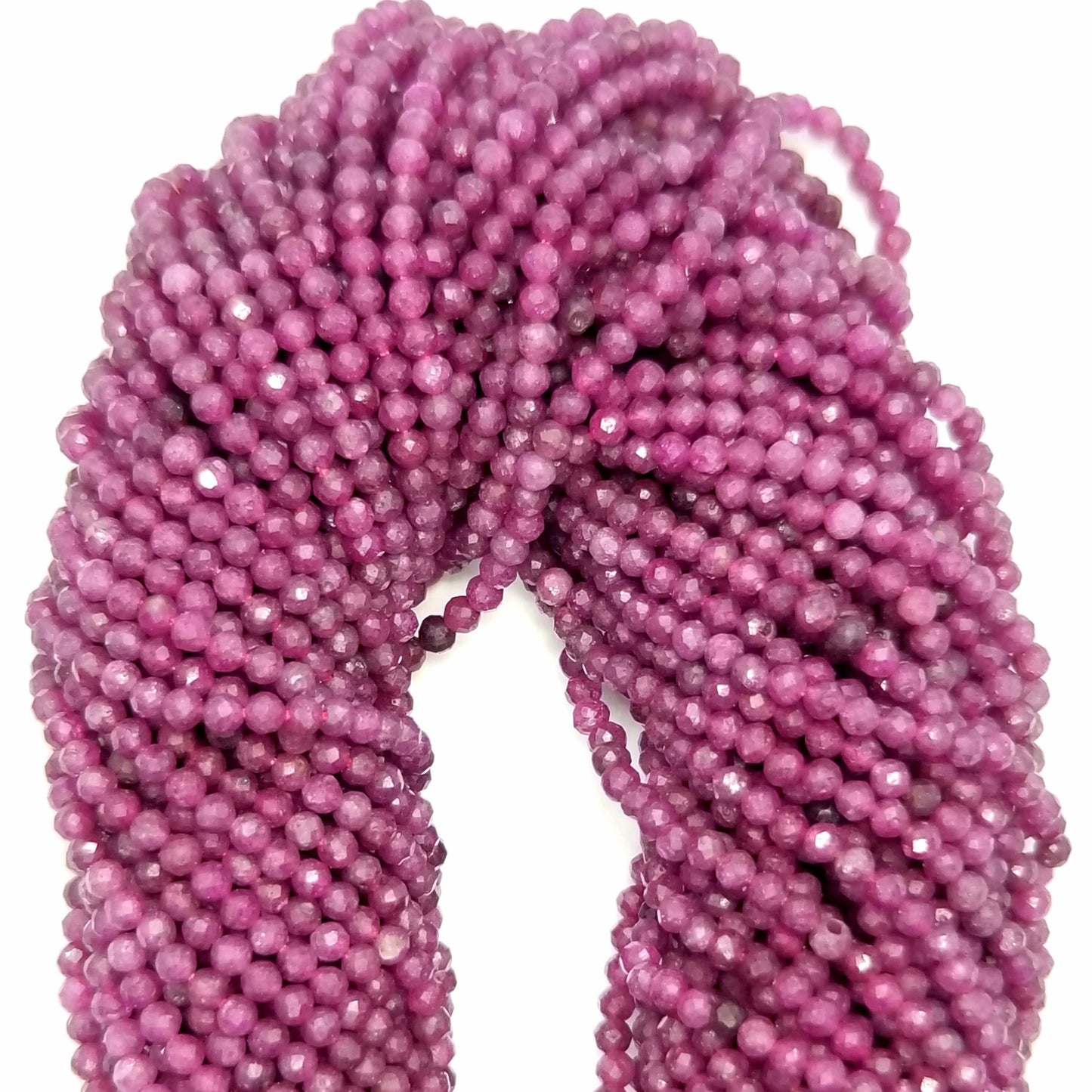 Ruby (Round)(Micro)(Faceted)(3mm)(4mm)(15.5"Strand)