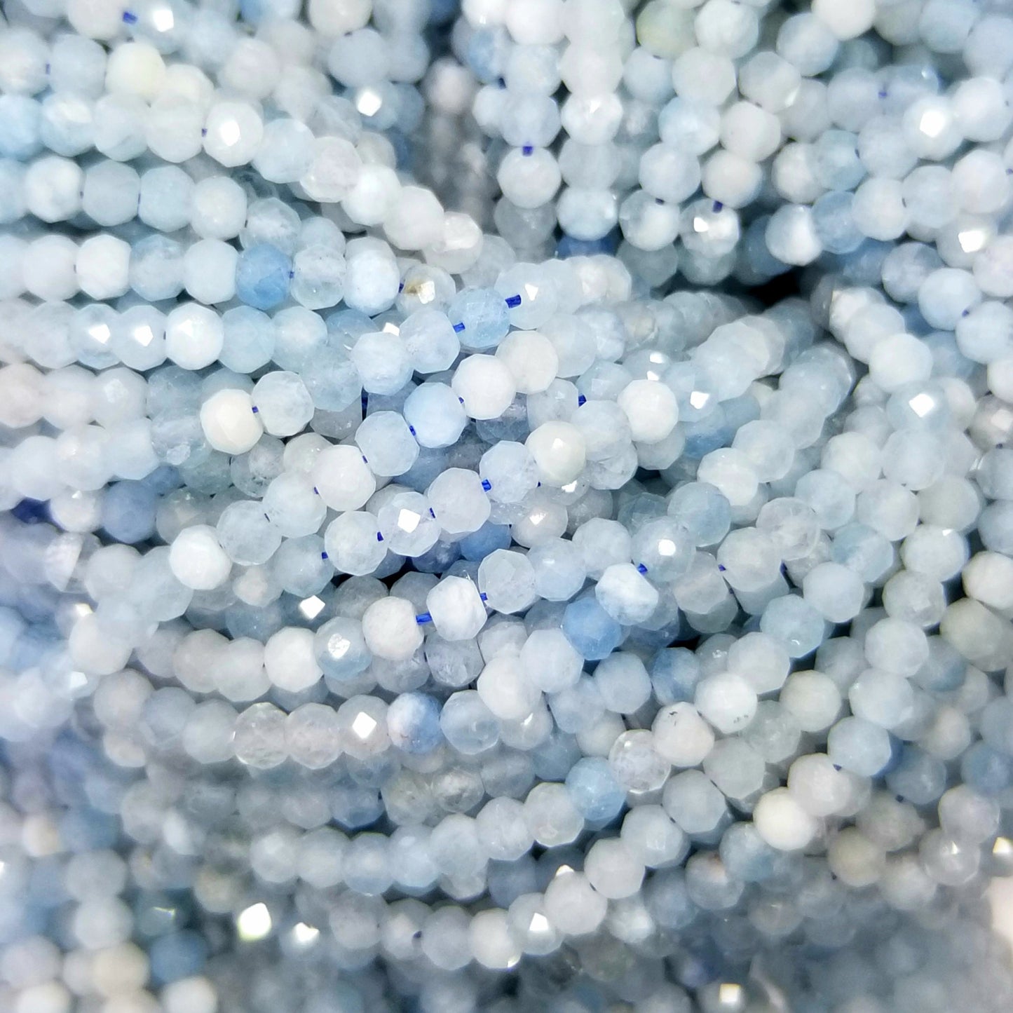 Aquamarine (Rondelle)(Micro)(Faceted)(4x3mm)(16"Strand)
