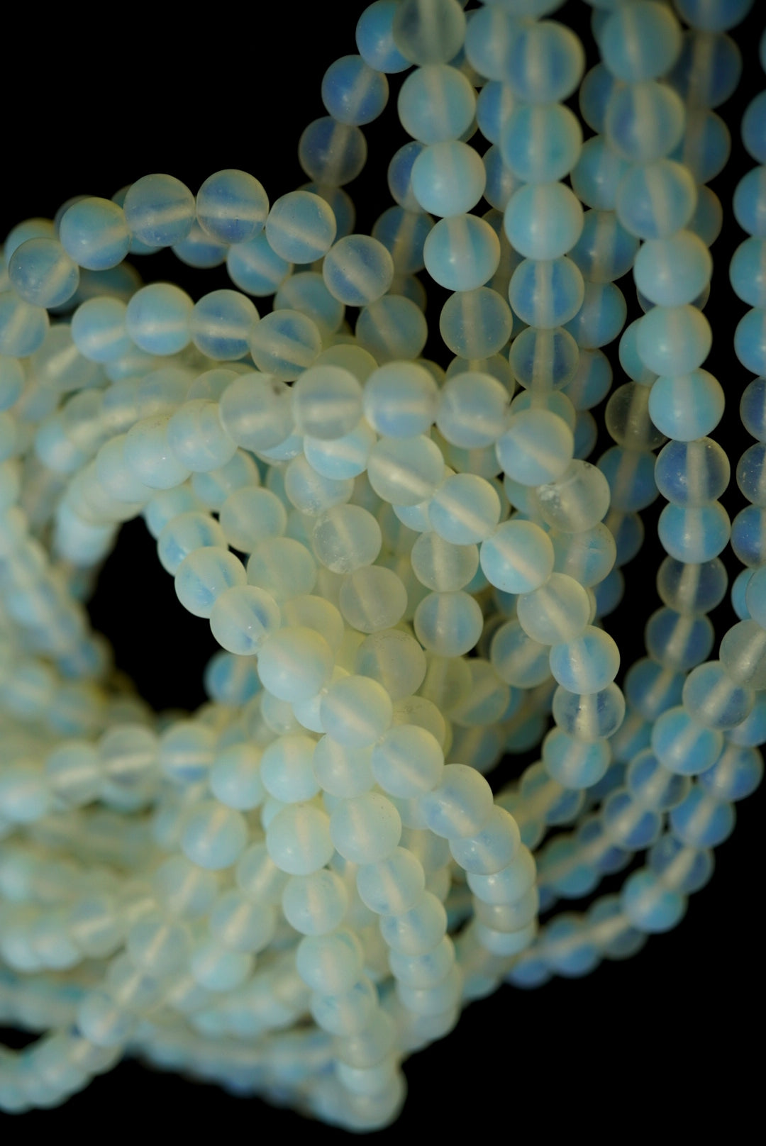 Opalite (Round)(Matte)(16"Strand)