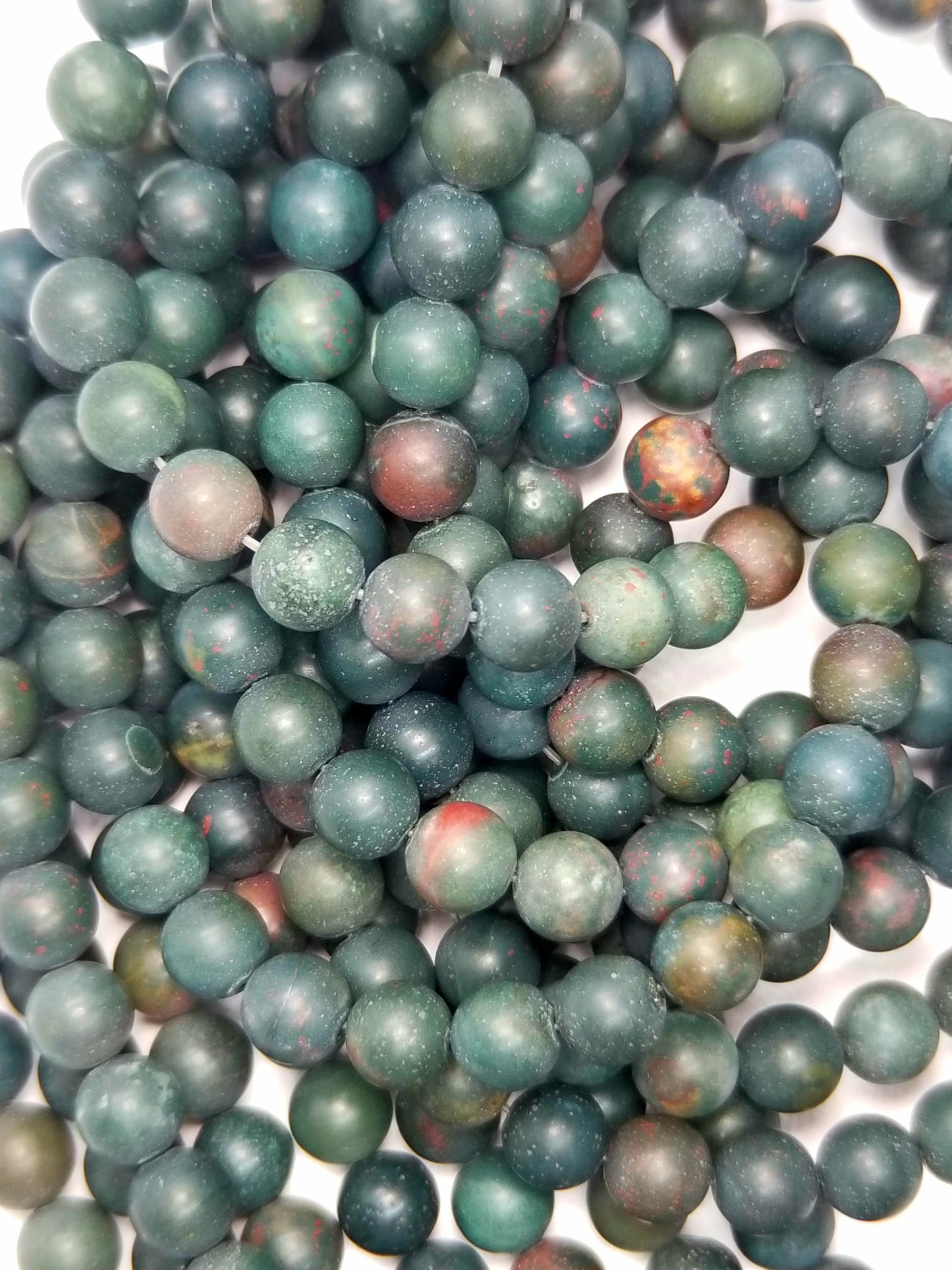 Blood Stone (Round)(Matte)(16"Strand)