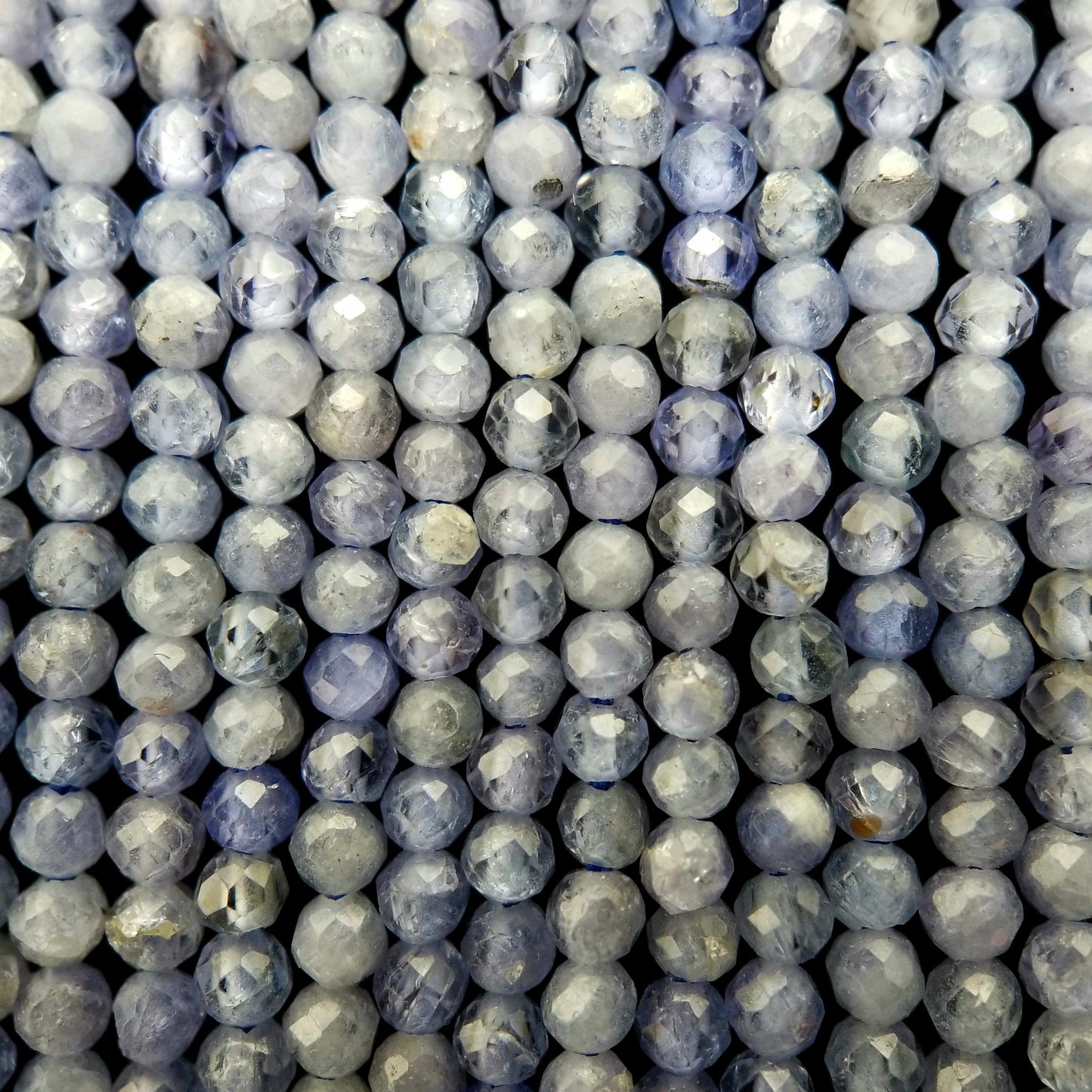 Tanzanite (Round)(Micro)(Faceted)(2mm)(15.5"Strand)