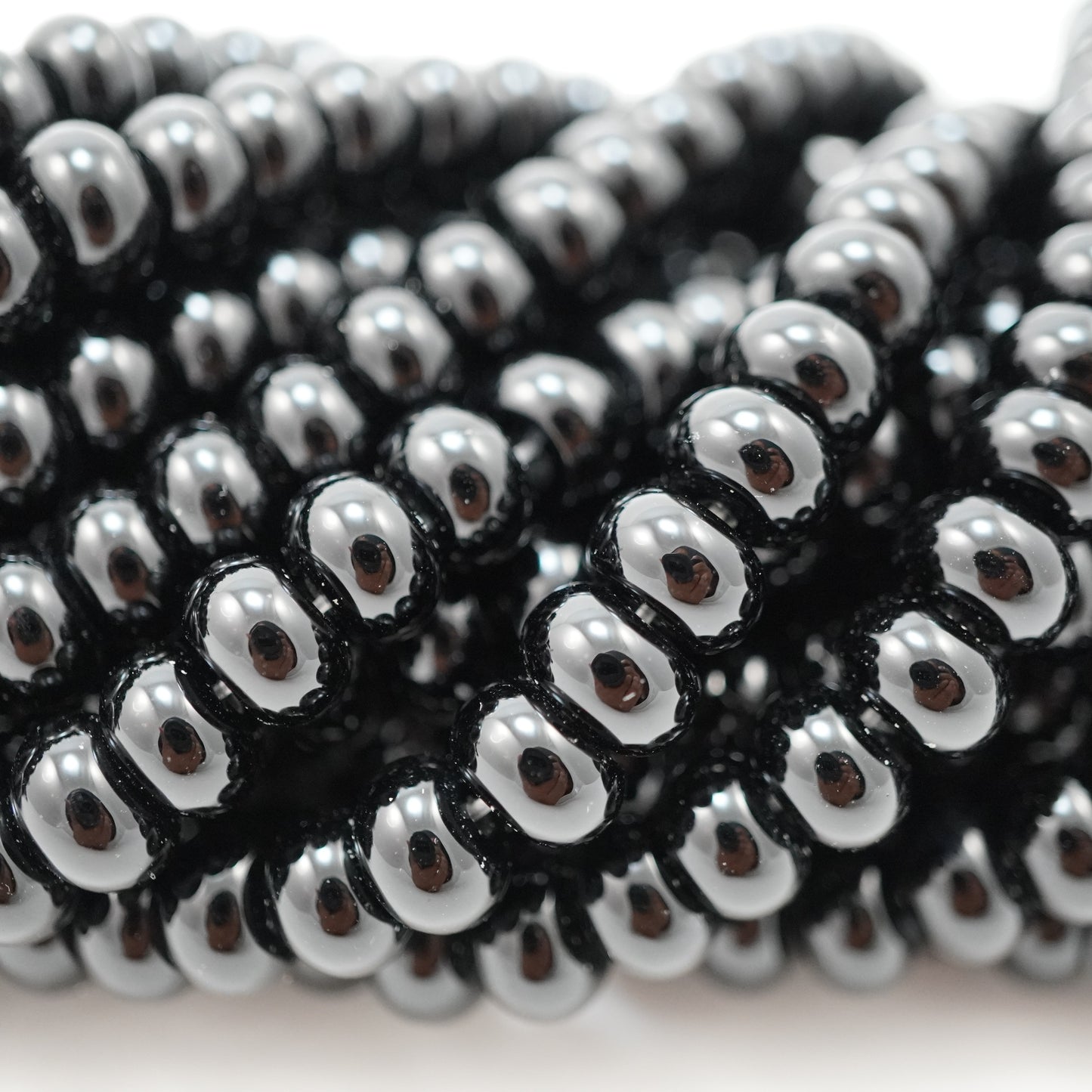 Black Onyx (Rondelle)(Smooth)(6mm)(8mm)(16"Strand)