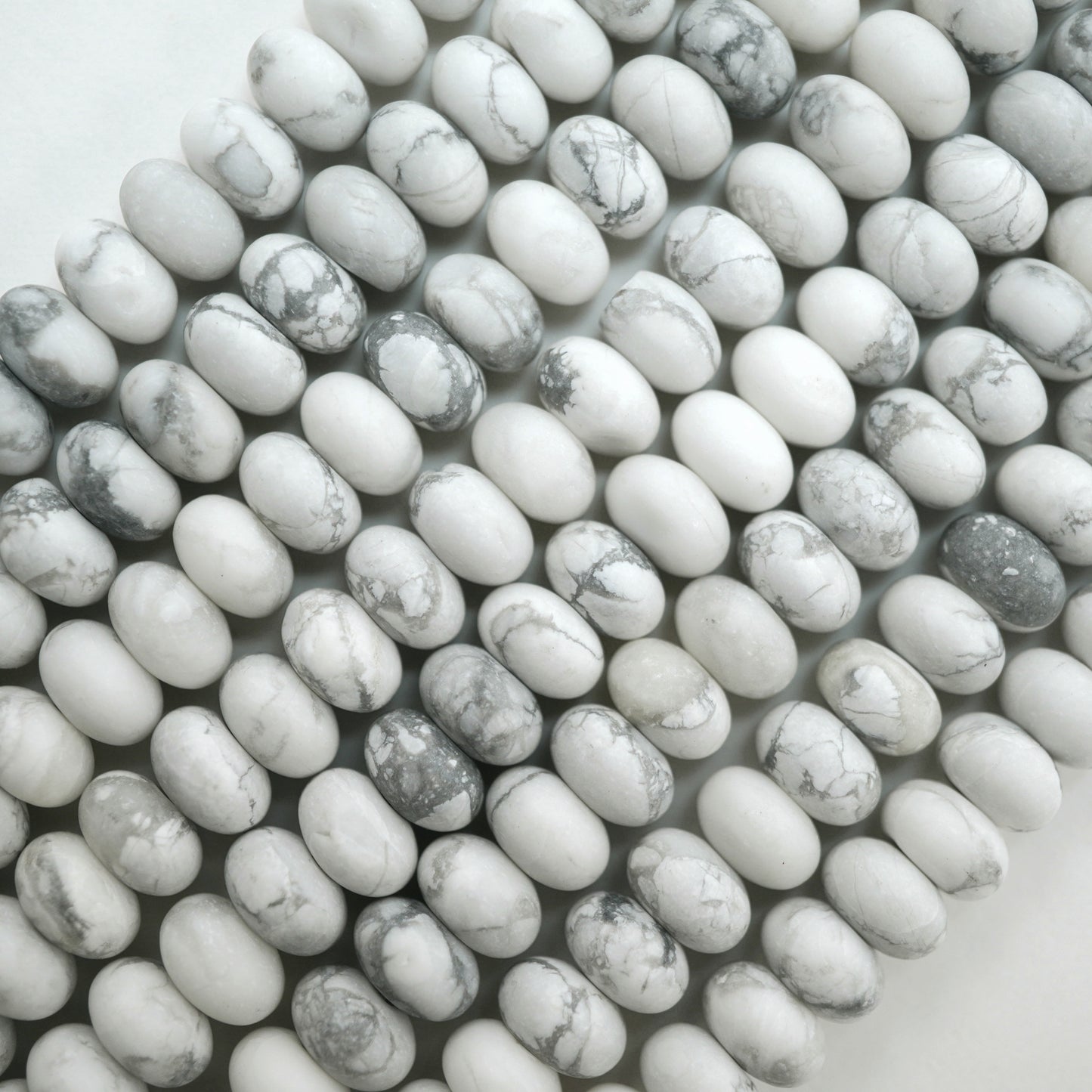 Howlite (Rondelle)(Matte)(6mm)(8mm)(16"Strand)