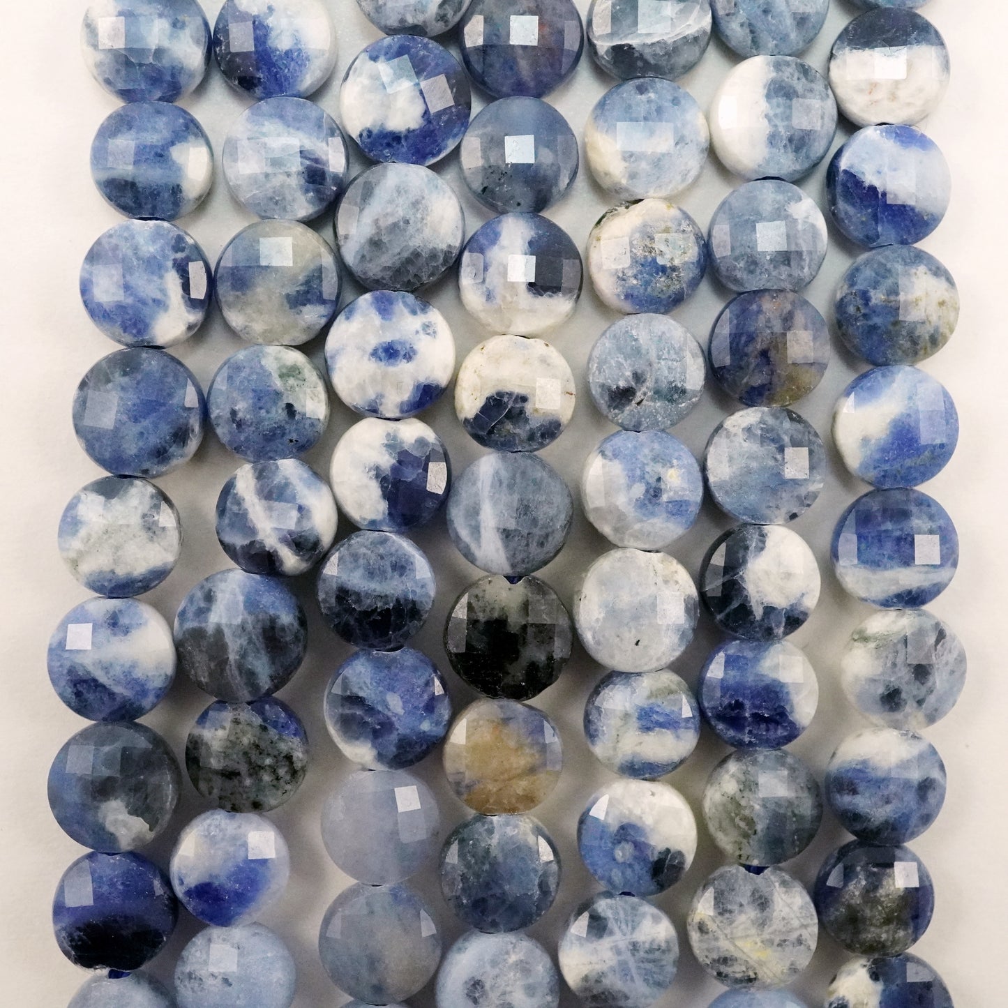 Sodalite (Coin)(Micro)(Faceted)(6×4mm)(15"Strand)