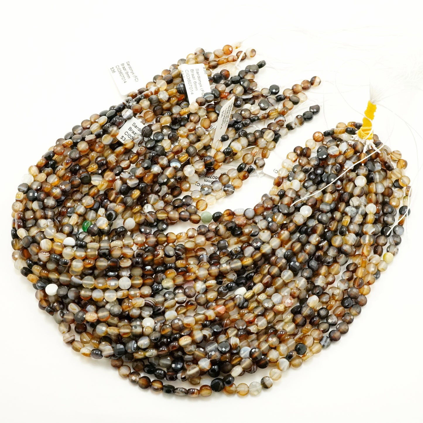 Sardonyx (Coin)(Micro)(Faceted)(6×4mm)(15"Strand)