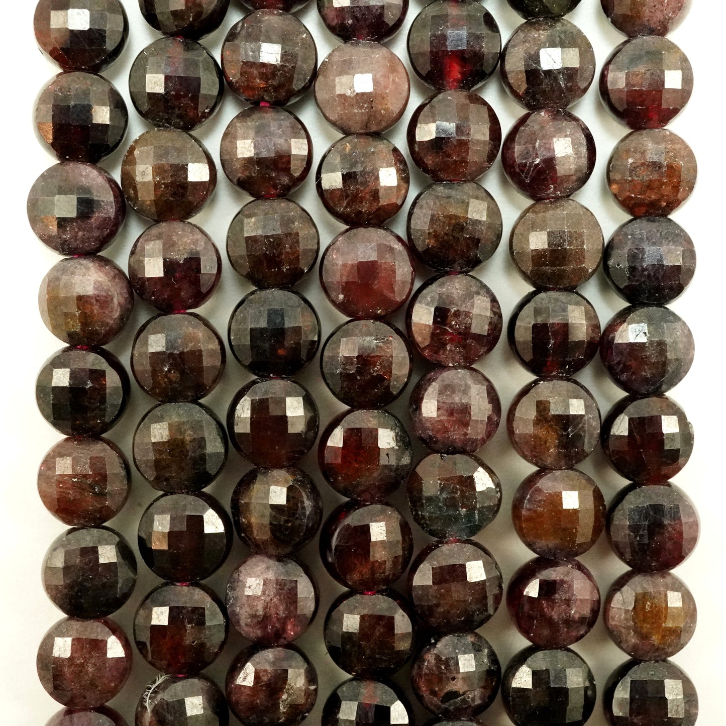 Red Garnet (Coin)(Micro)(Faceted)(6×4mm)(15"Strand)