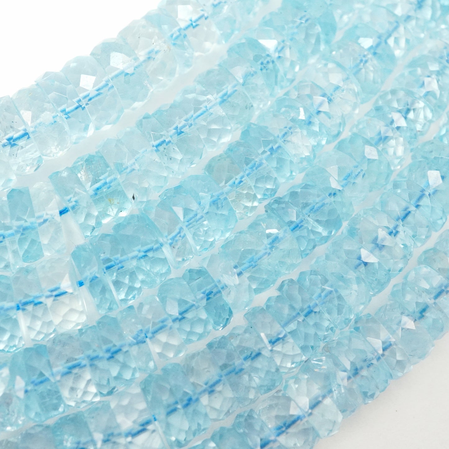 Aquamarine (AAA)(Rondelle)(Faceted)(Graduated)(3mm-10mm)(16"Strand)
