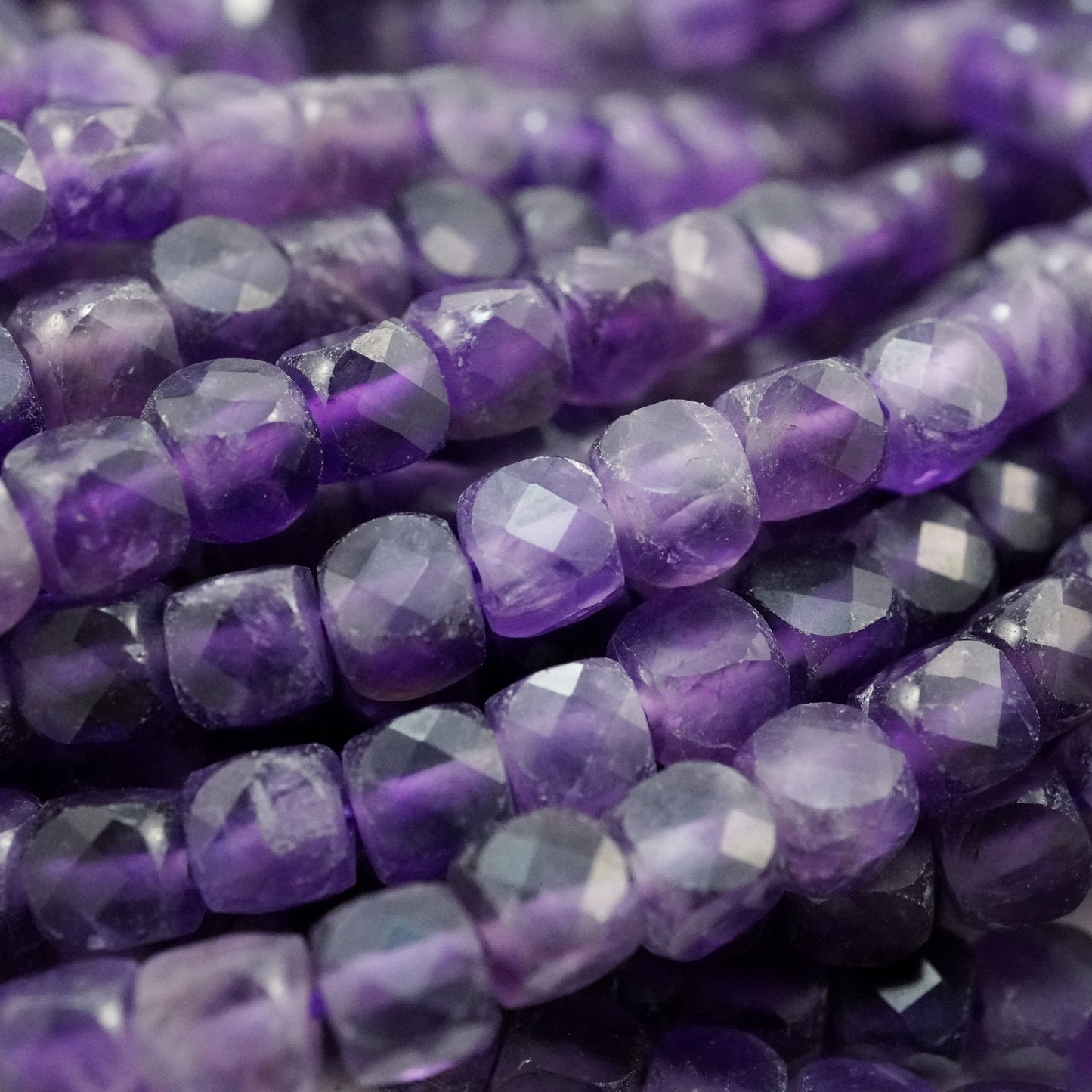 Amethyst (Cube)(Micro)(Faceted)(4mm)(15"Strand)
