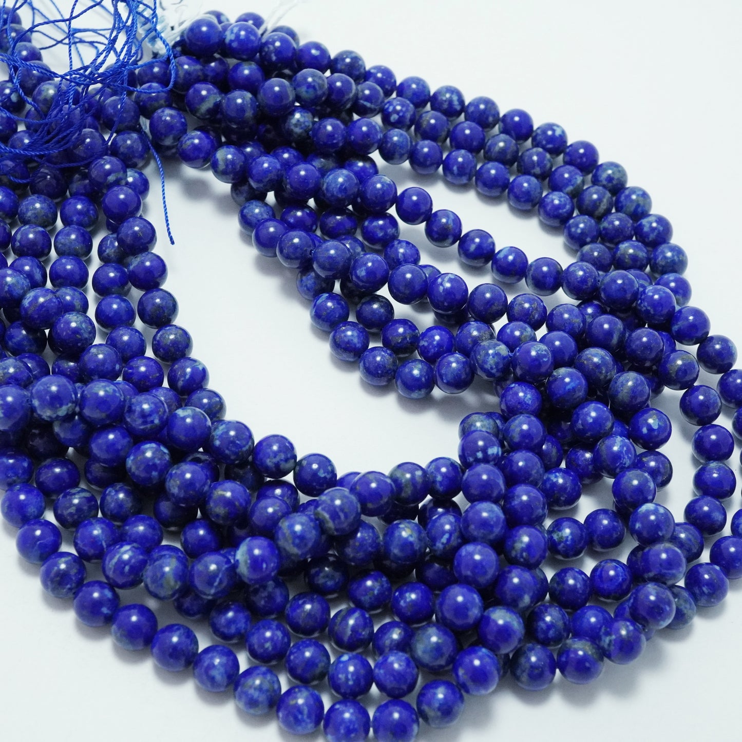 Lapis Lazuli (Round)(Smooth)(4mm)(6mm)(8mm)(10mm)(12mm)(16"Strand)