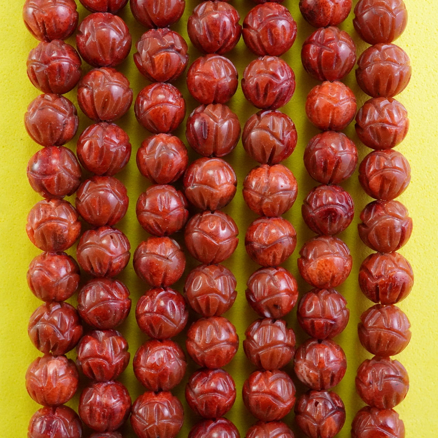 Red Sponge Coral (Round)(Carved)(8mm)(16"Strand)