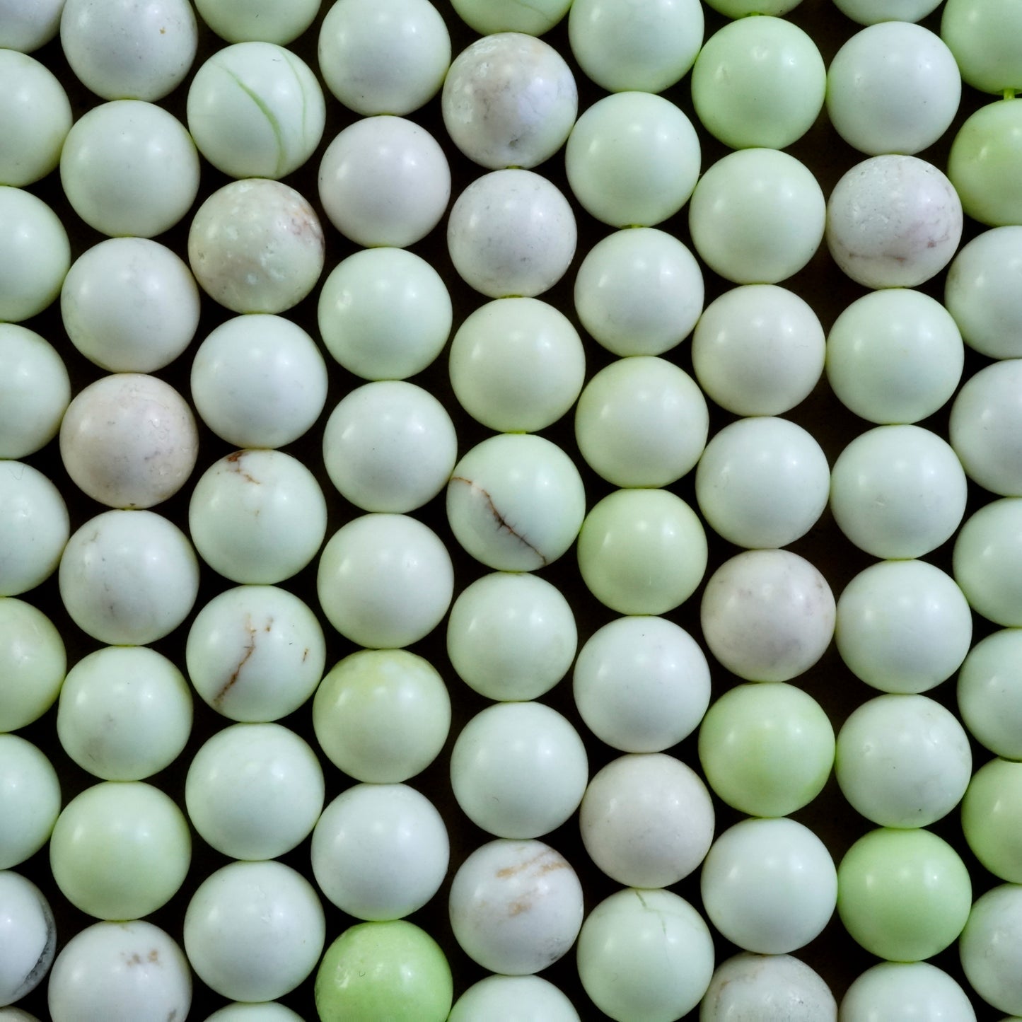 Lemon Chrysoprase (Round)(Smooth)(6mm)(8mm)(10mm)(16"Strand)
