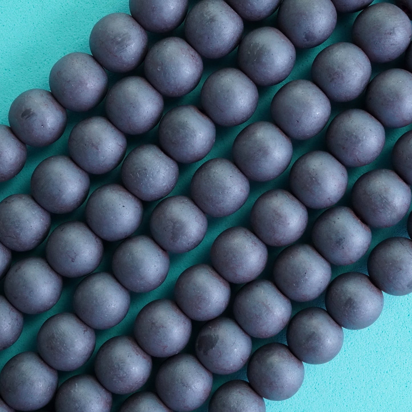 Hematite (Round)(Matte)(4mm)(6mm)(8mm)(10mm)(16"Strand)