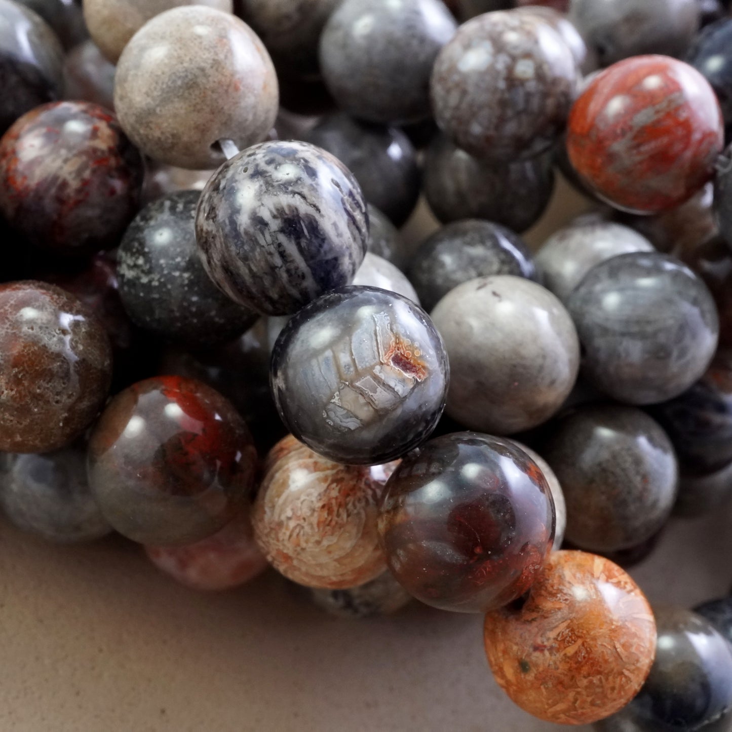 Fossil Coral (Mix Color)(Round)(Smooth)(4mm)(6mm)(8mm)(10mm)(16"Strand)