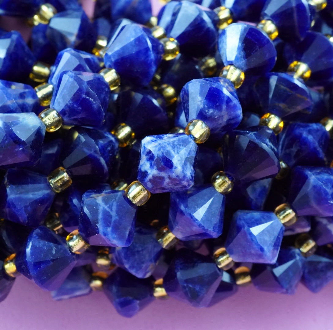 Sodalite (Bicone)(Faceted)(8mm)(16"Strand)