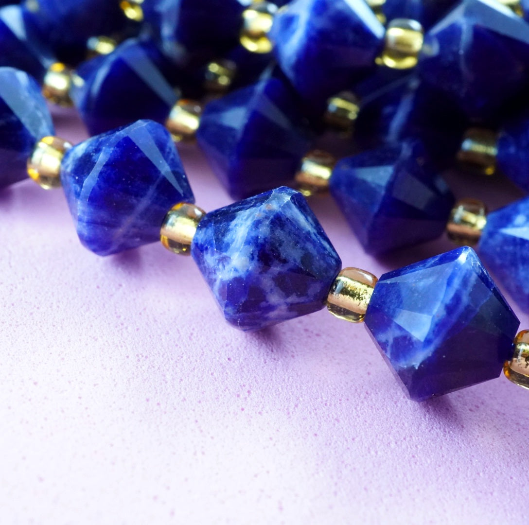 Sodalite (Bicone)(Faceted)(8mm)(16"Strand)