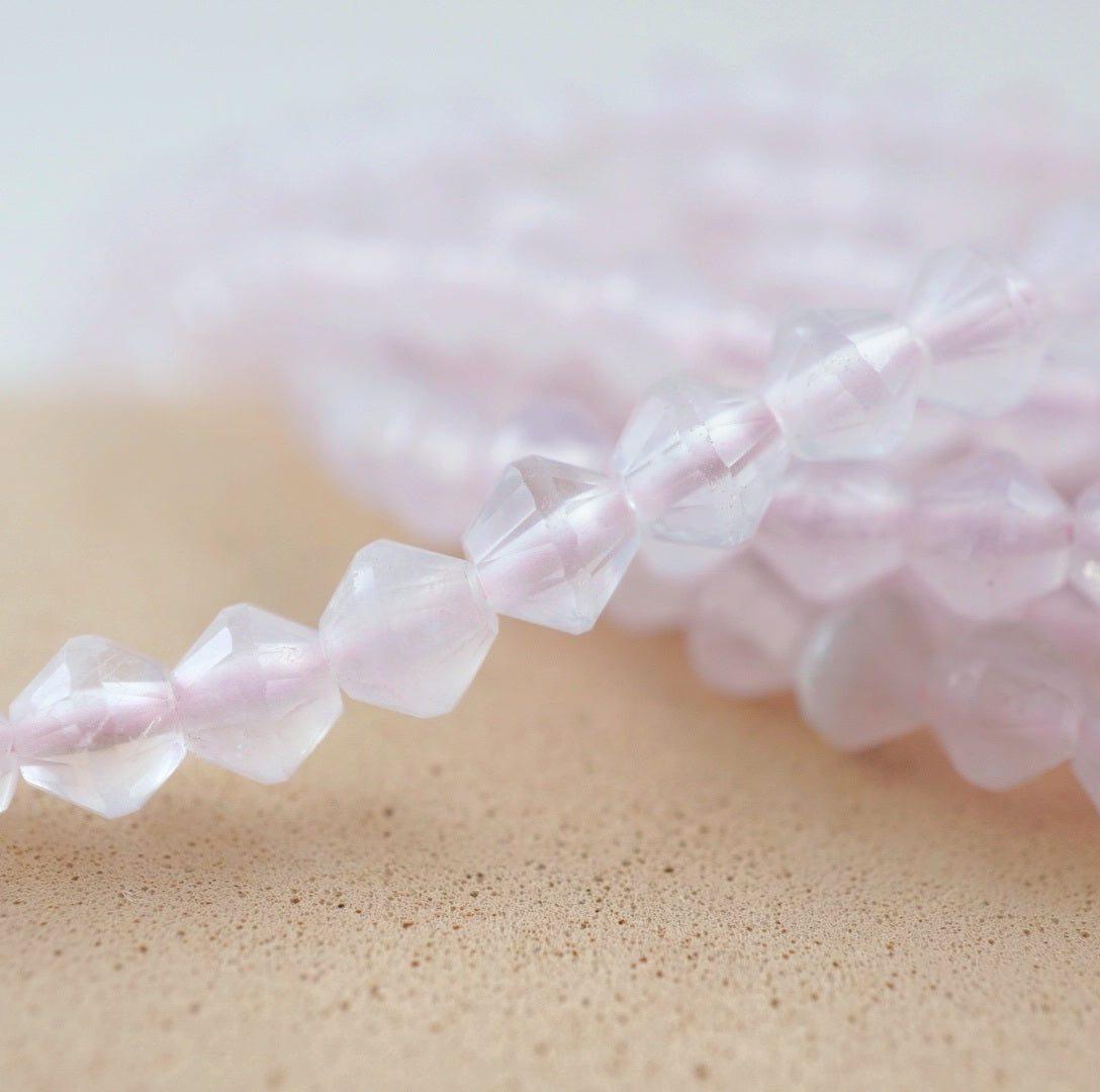 Rose Quartz (Bicone)(Micro)(Faceted)(4mm)(15.5"Strand)
