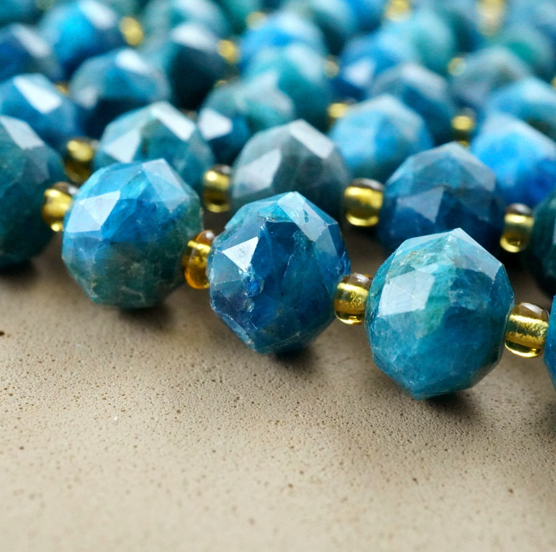 Blue Apatite (Rondelle)(Triangle-Faceted)(10x8mm)(15.5"Strand)
