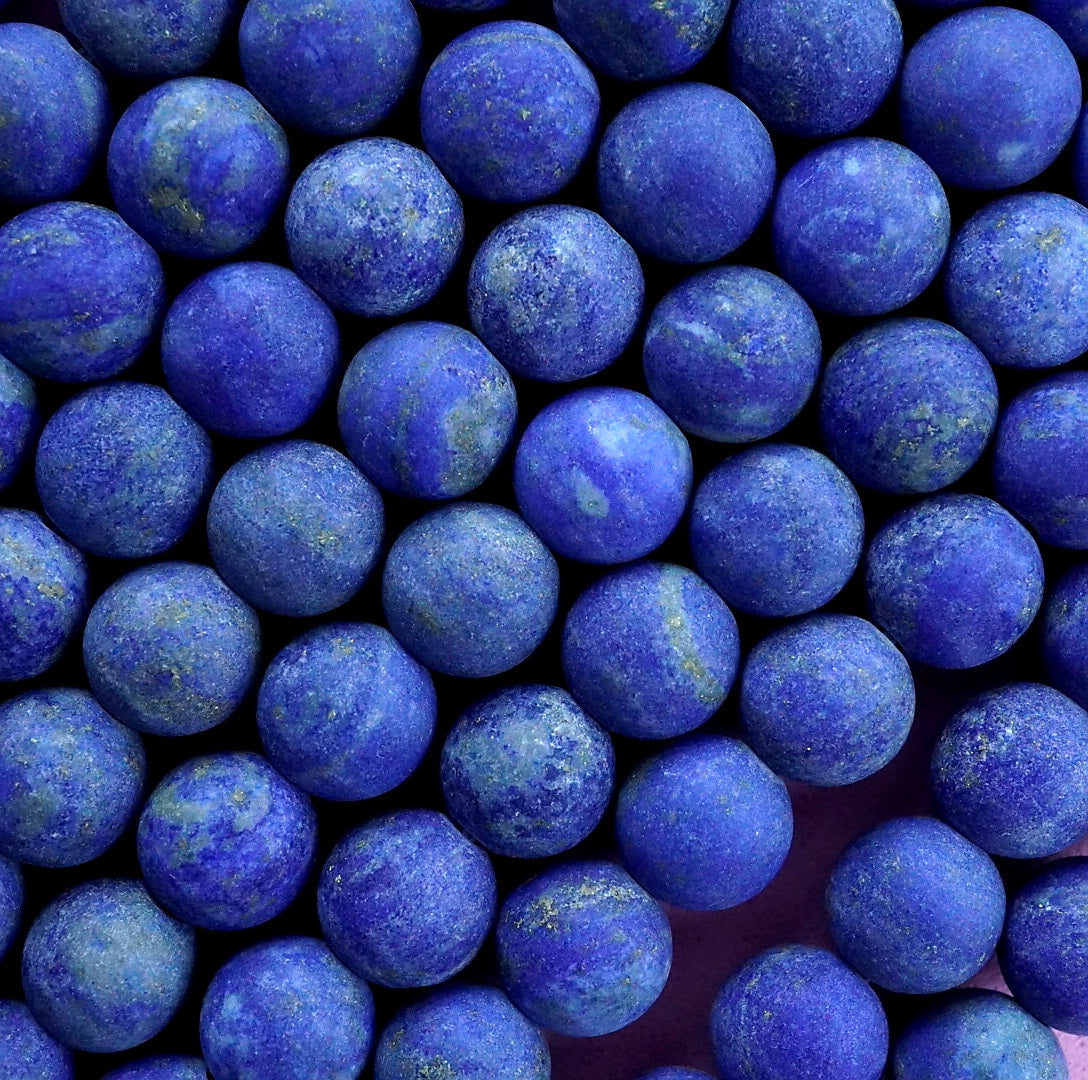 Lapis Lazuli (Round)(Matte)(4mm)(6mm)(8mm)(10mm)(12mm)(16"Strand)