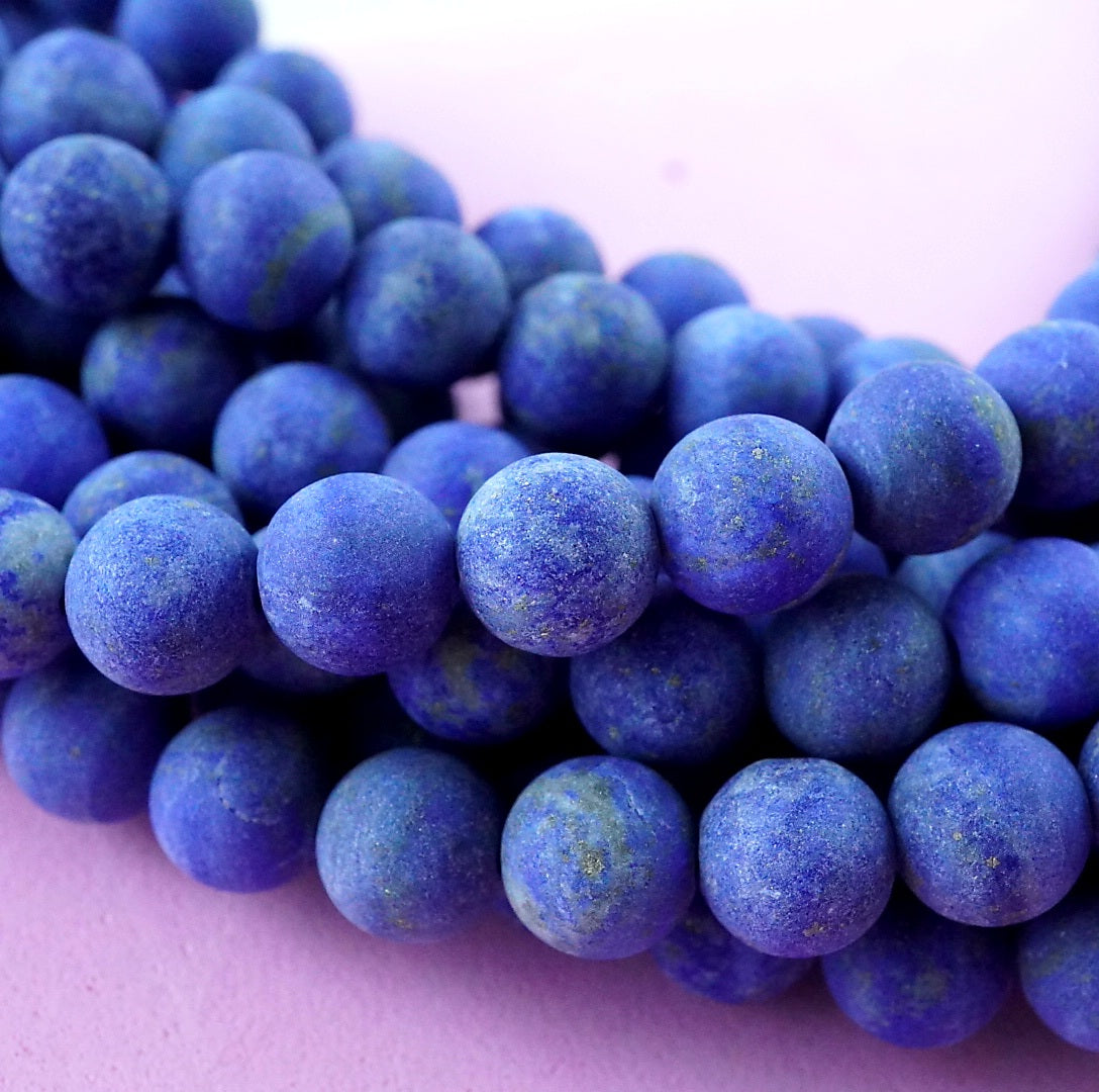 Lapis Lazuli (Round)(Matte)(4mm)(6mm)(8mm)(10mm)(12mm)(16"Strand)