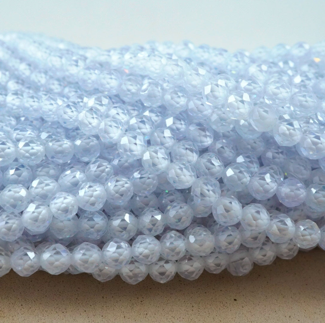 Cubic Zirconia (Round)(Micro)(Faceted)(Clear)(2mm)(4mm)(16"Strand)
