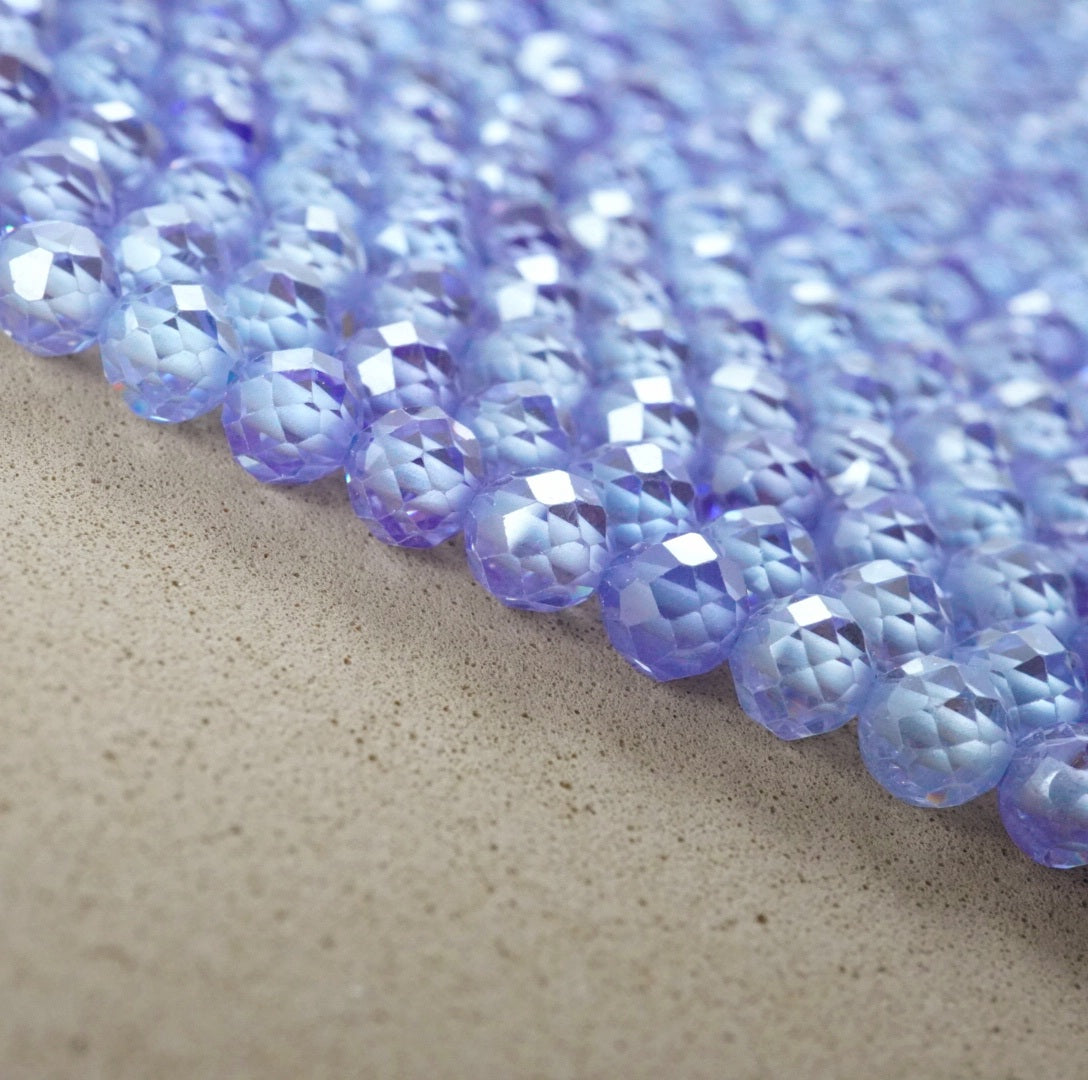 Cubic Zirconia (Round)(Micro)(Faceted)(Lavender)(Dyed)(2mm)(4mm)(16"Strand)