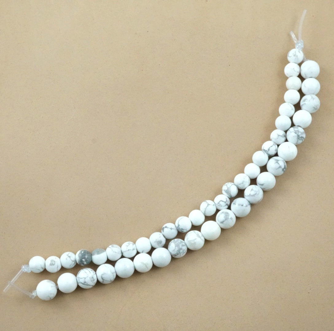 Howlite (Large Hole)(Round)(Smooth)(8mm)(10mm)(8"Strand)
