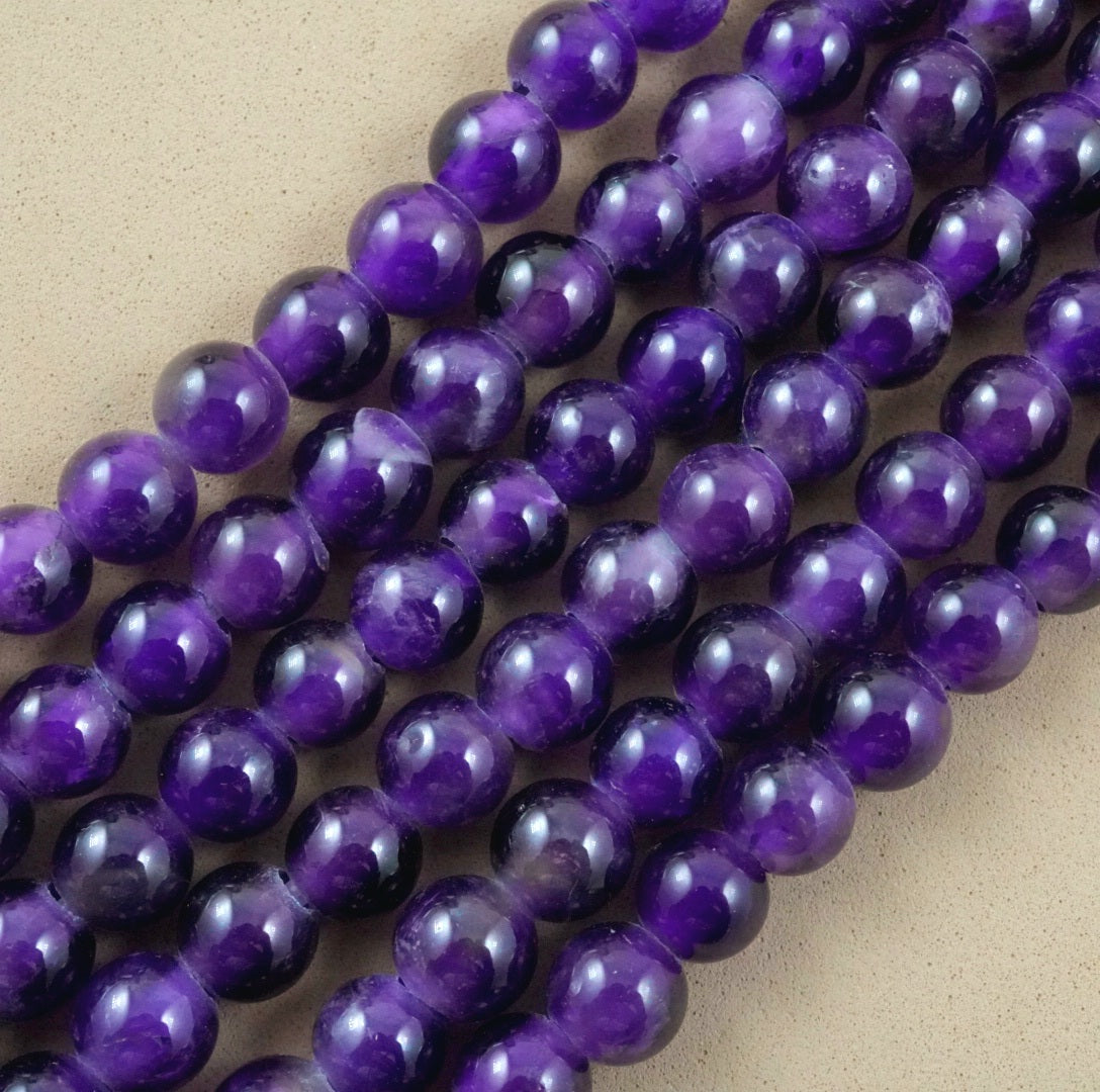 Amethyst (Large Hole)(Round)(Smooth)(8mm)(10mm)(8"Strand)