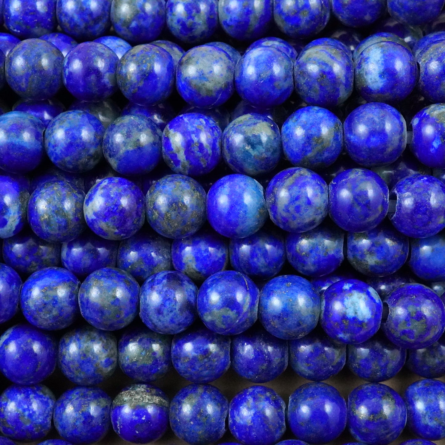 Lapis Lazuli (Large Hole)(Round)(Smooth)(8mm)(10mm)(8"Strand)