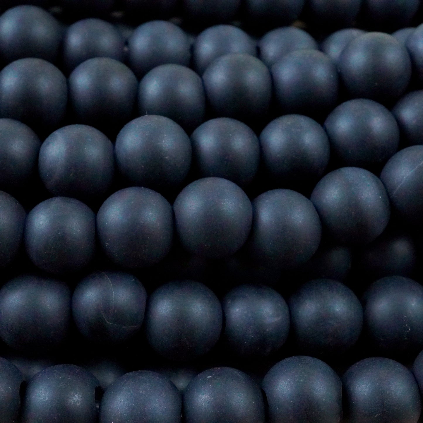 Black Onyx (Large Hole)(Round)(Matte)(8mm)(10mm)(8"Strand)