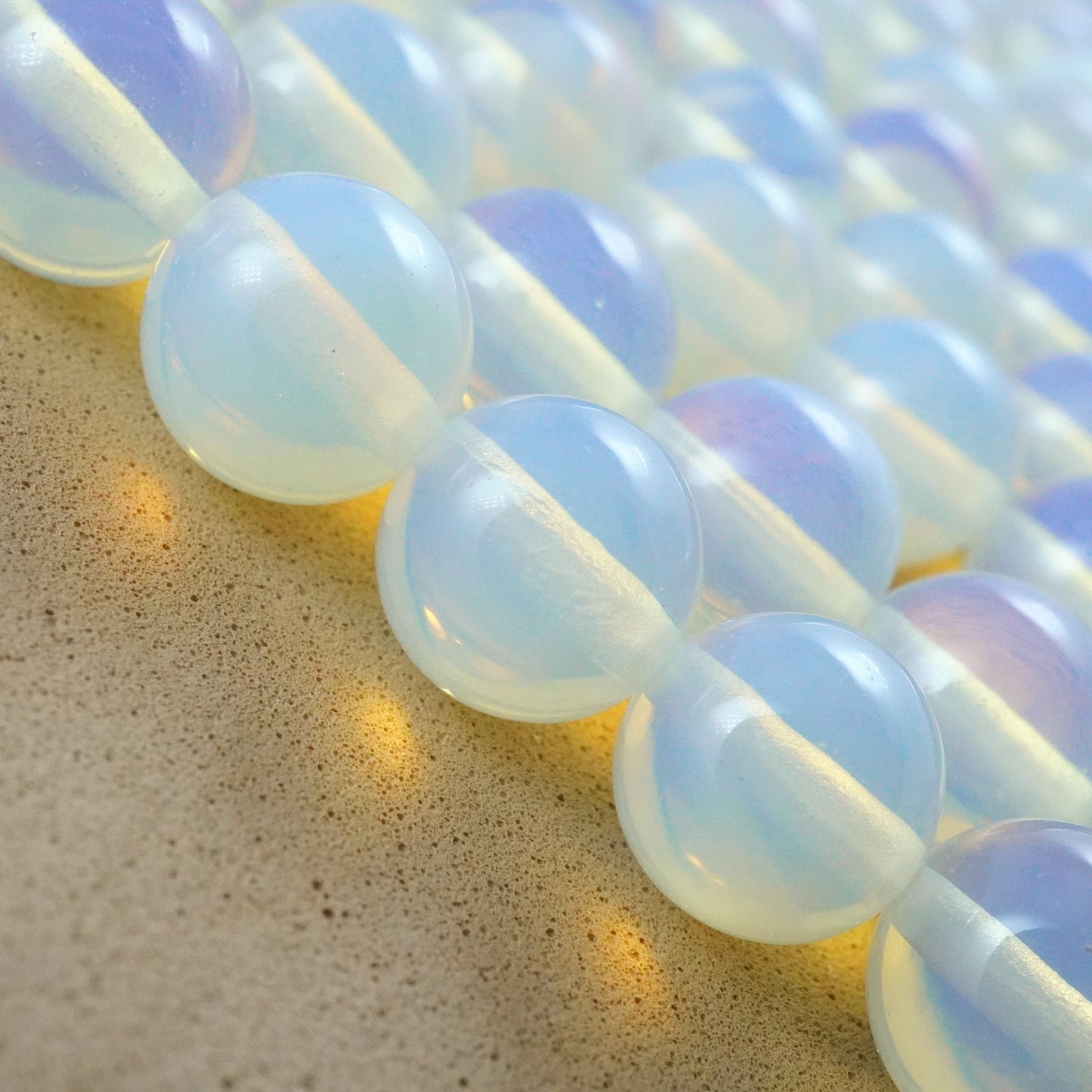 Opalite (Round)(Smooth)(4mm)(6mm)(8mm)(10mm)(12mm)(16"Strand)